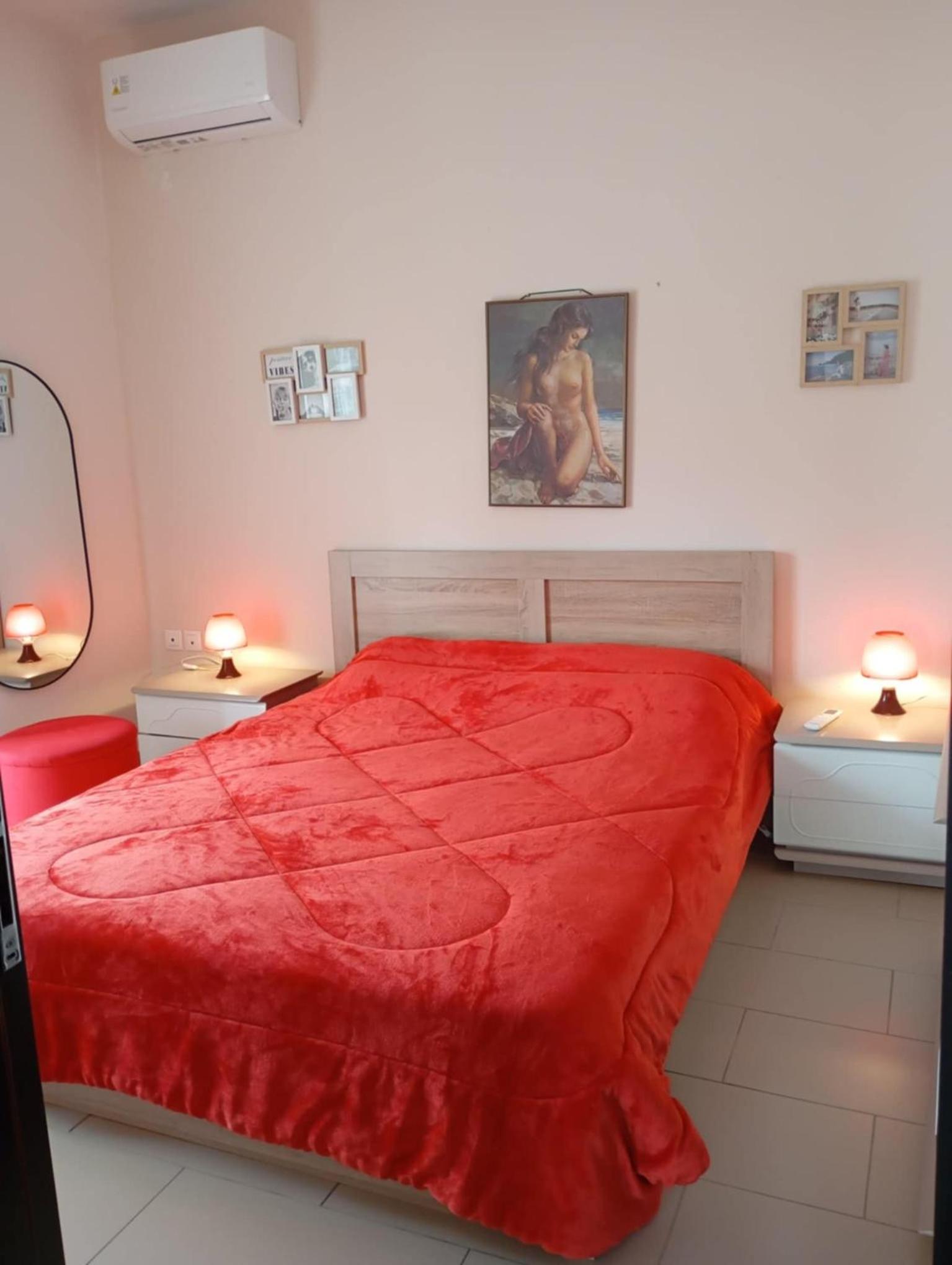 Sol Apartment