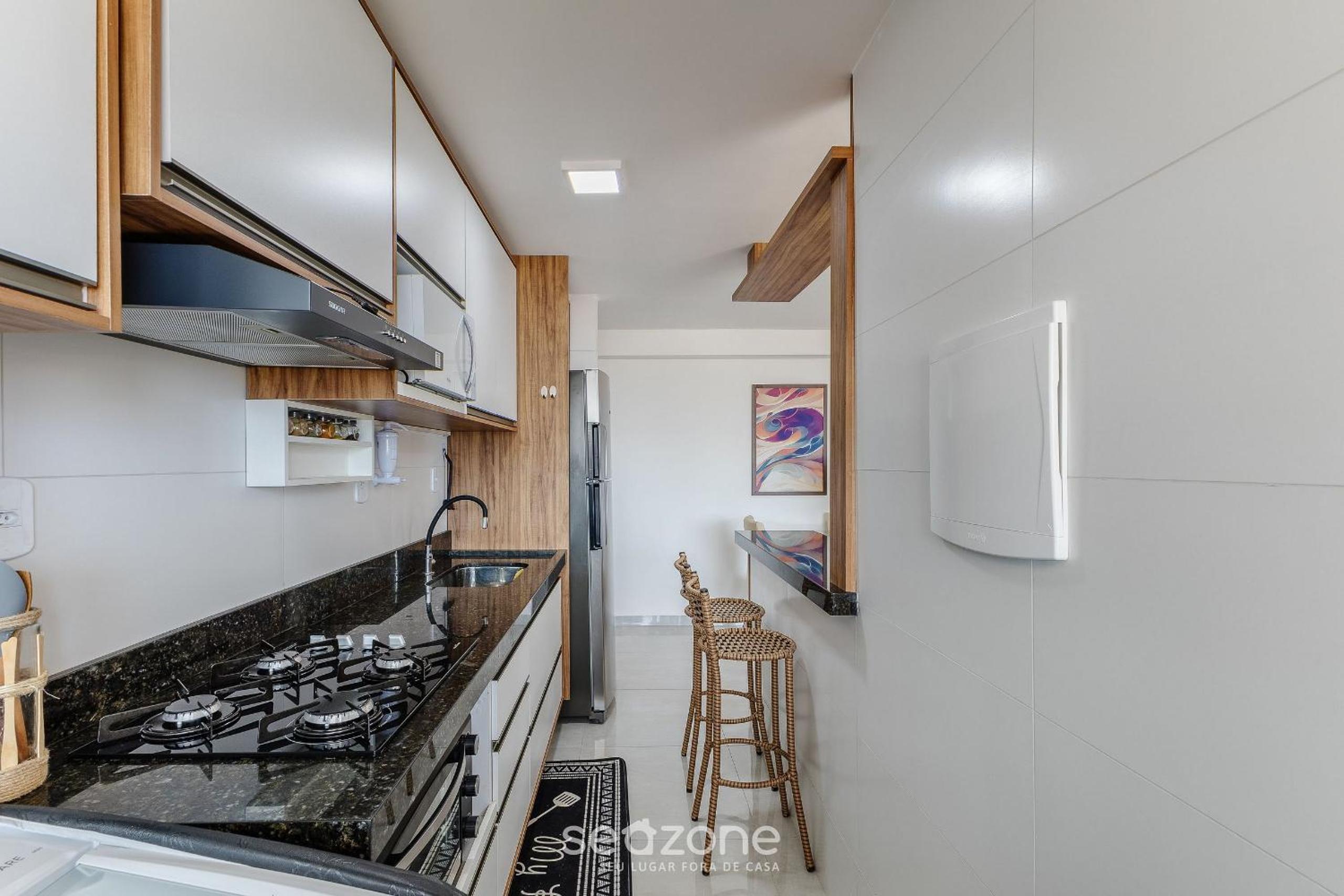 Building with swimming pool 300m from the beach in Ilhéus - MMD