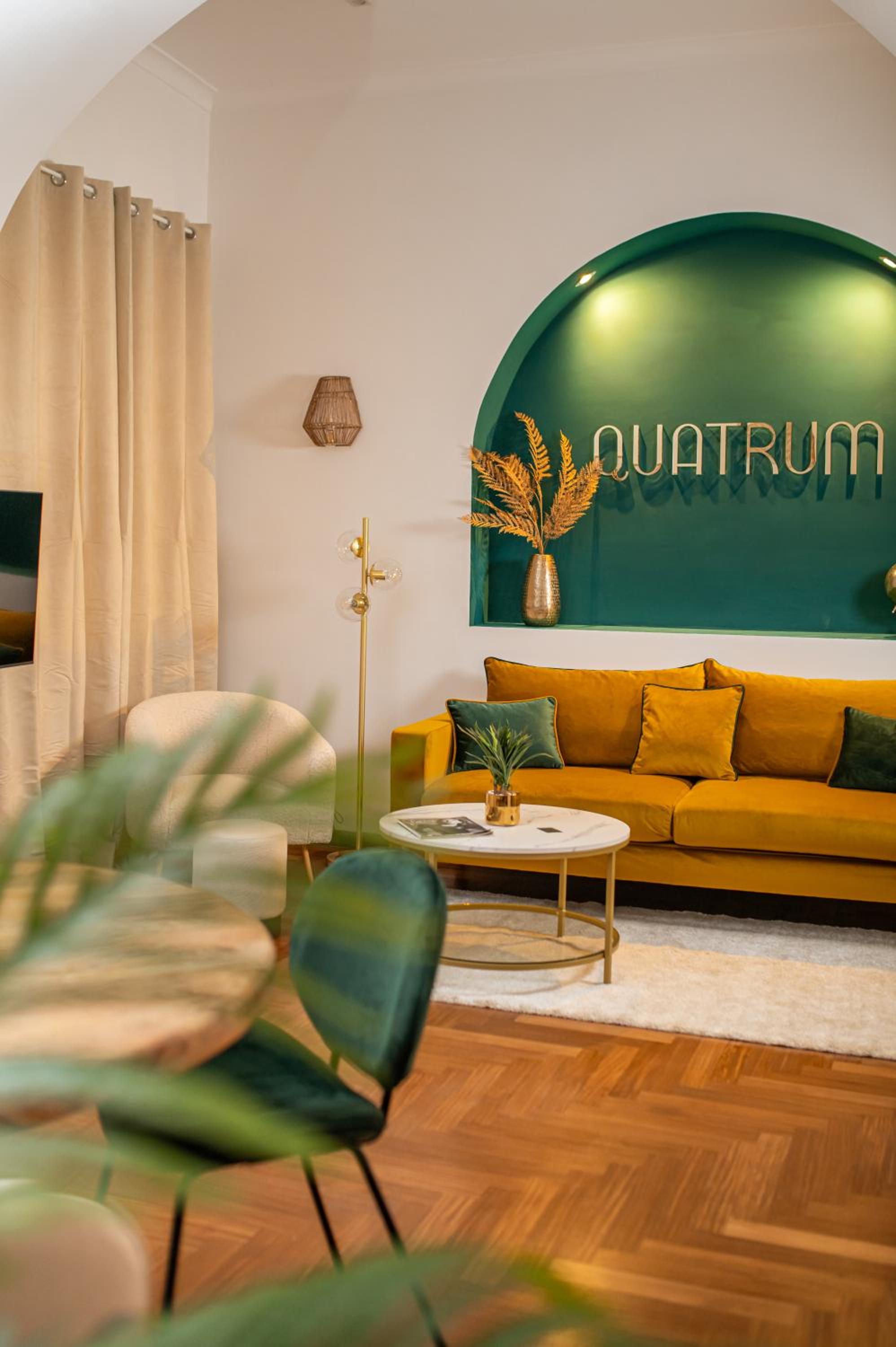 Quatrum Apartment