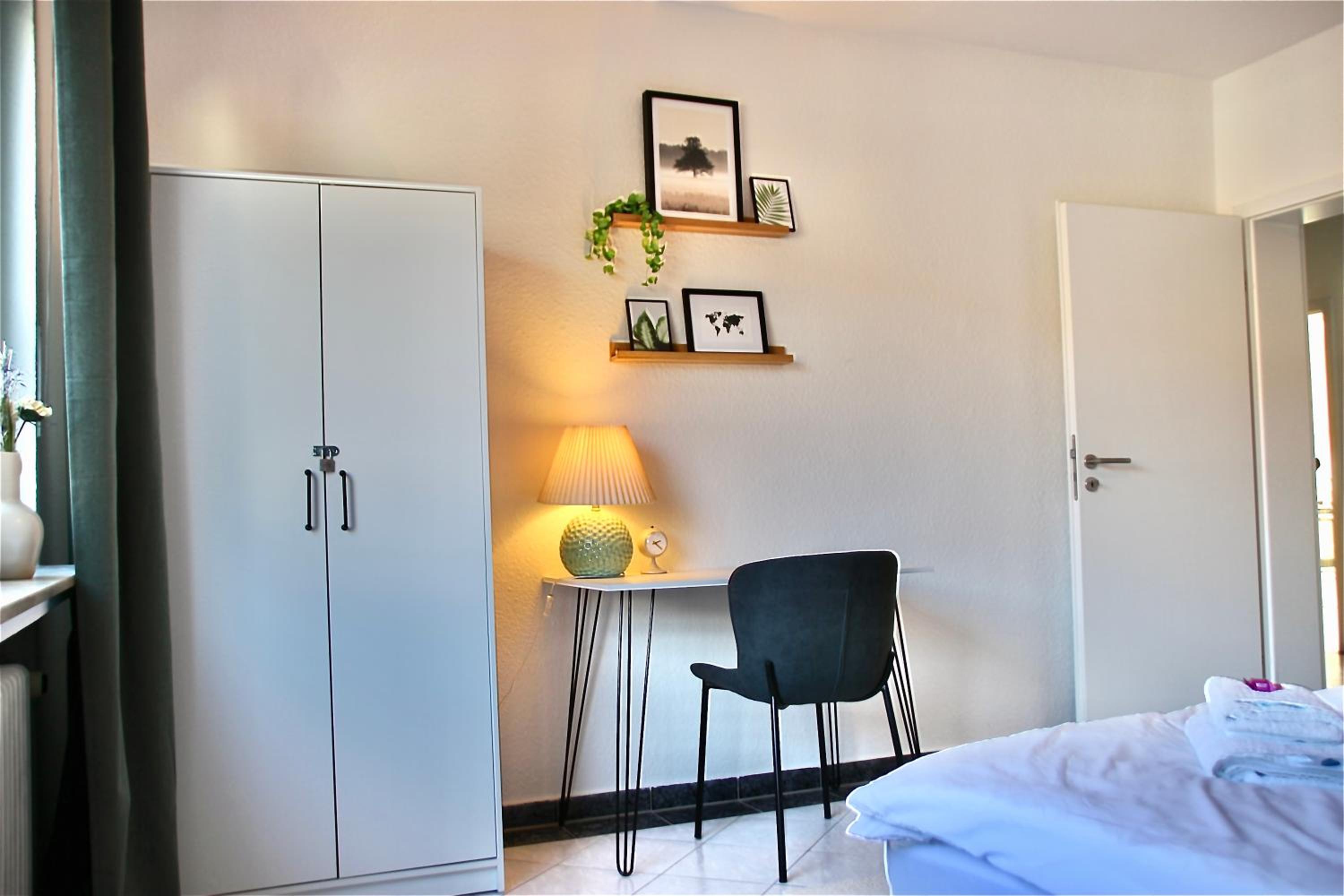Große 6 Personen Wohnung I Balkon I zentral I Boxspringbett I Wifi