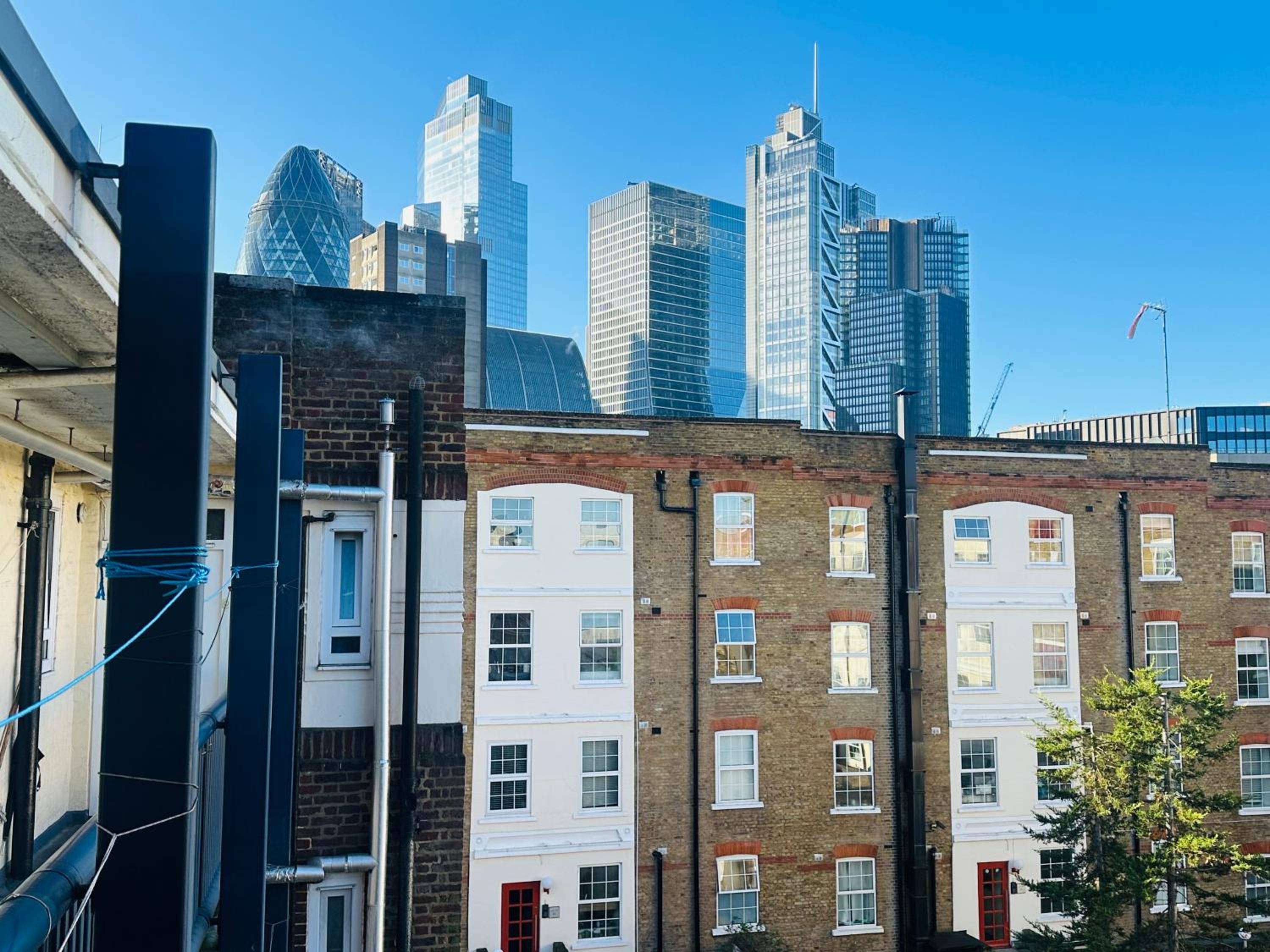 Flat in Aldgate East, London