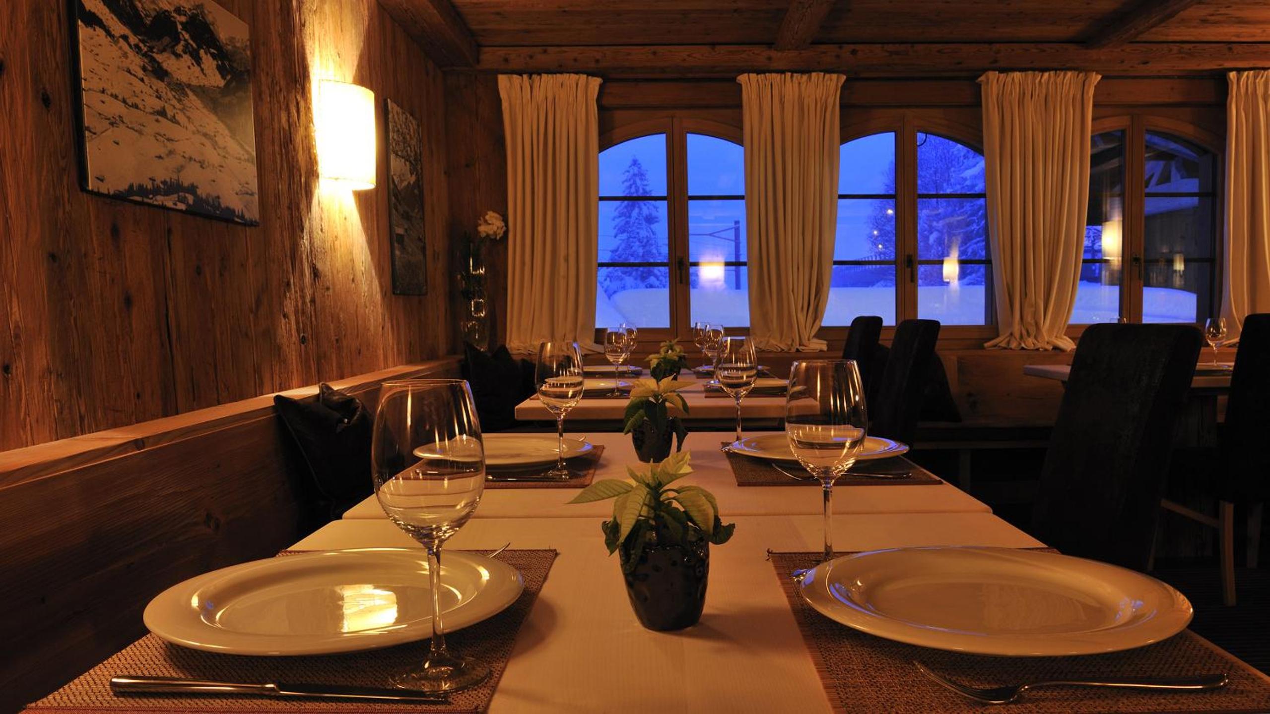restaurant