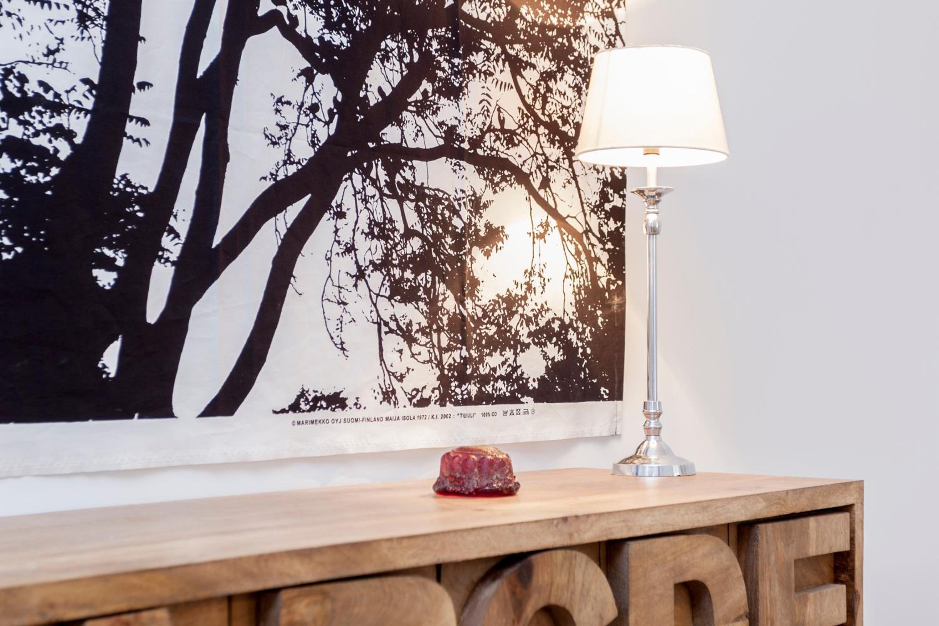 Lofty Torstr Apartments, 4 unique units from 1-3 bedrooms in Mitte, ideal for families & groups, from 2 up to 8 Guests