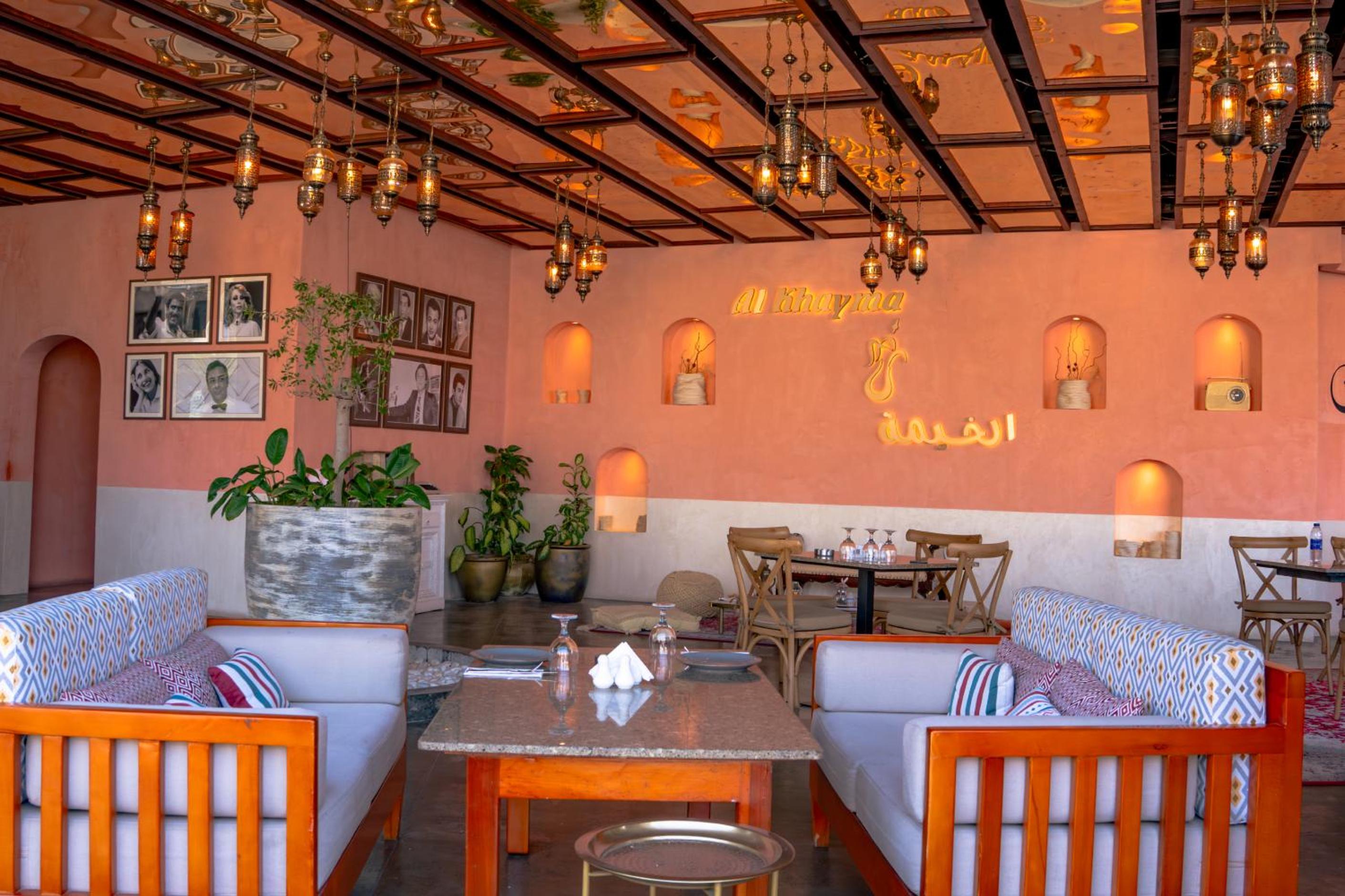 Dubai Marine Beach Resort & Spa