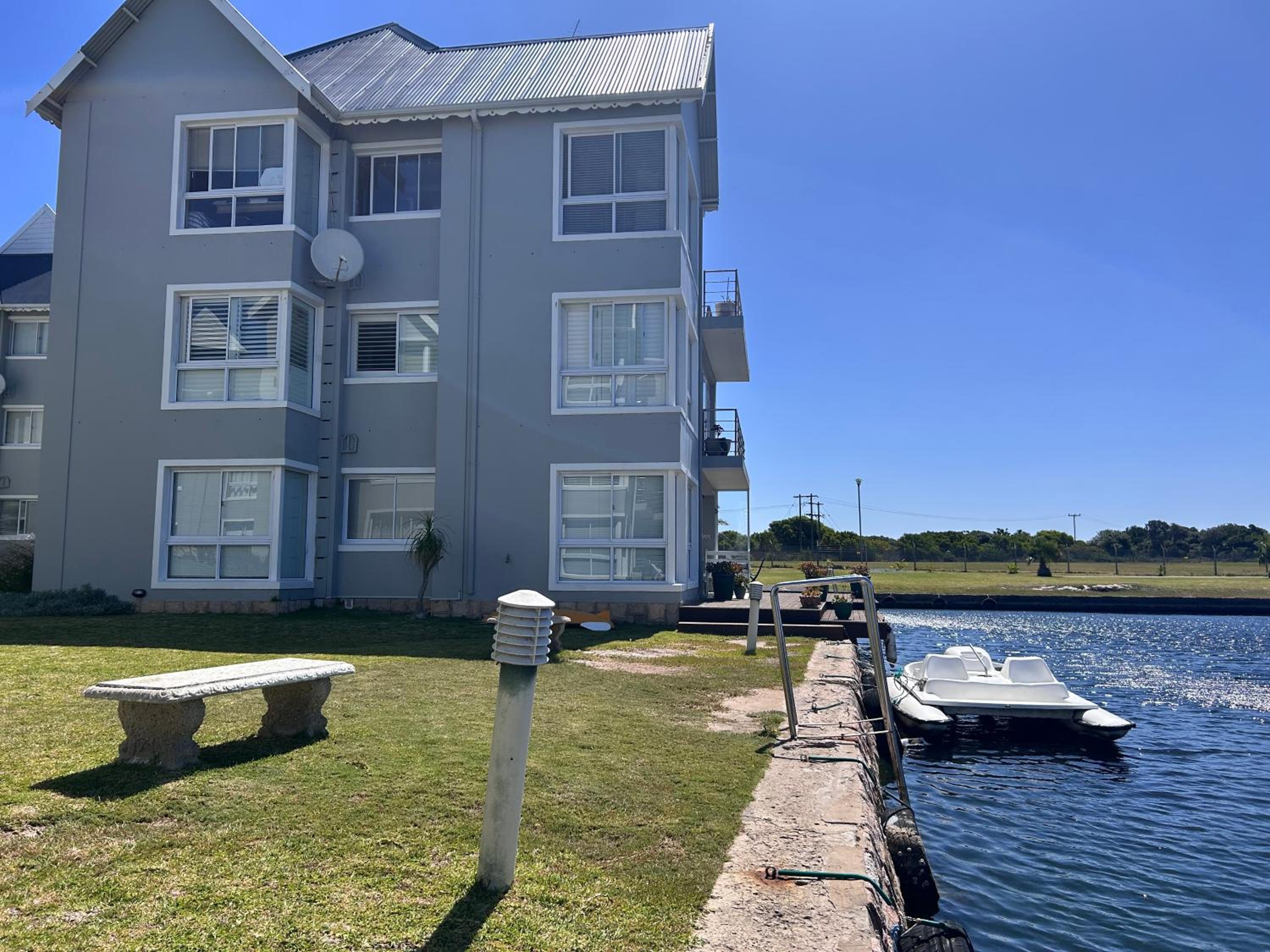 Waters Edge Guest House