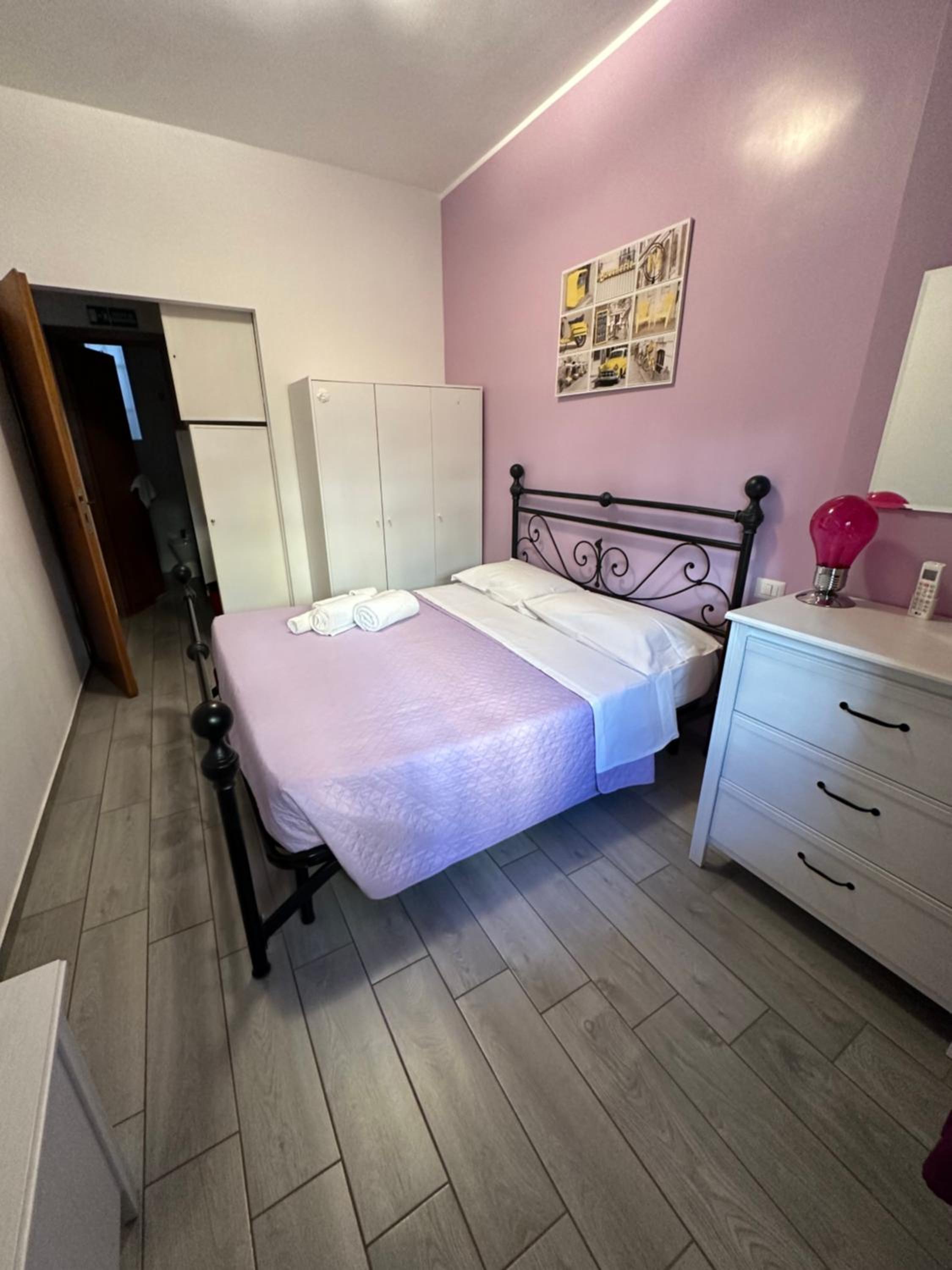 Lovely flat next to vatican - private entrance
