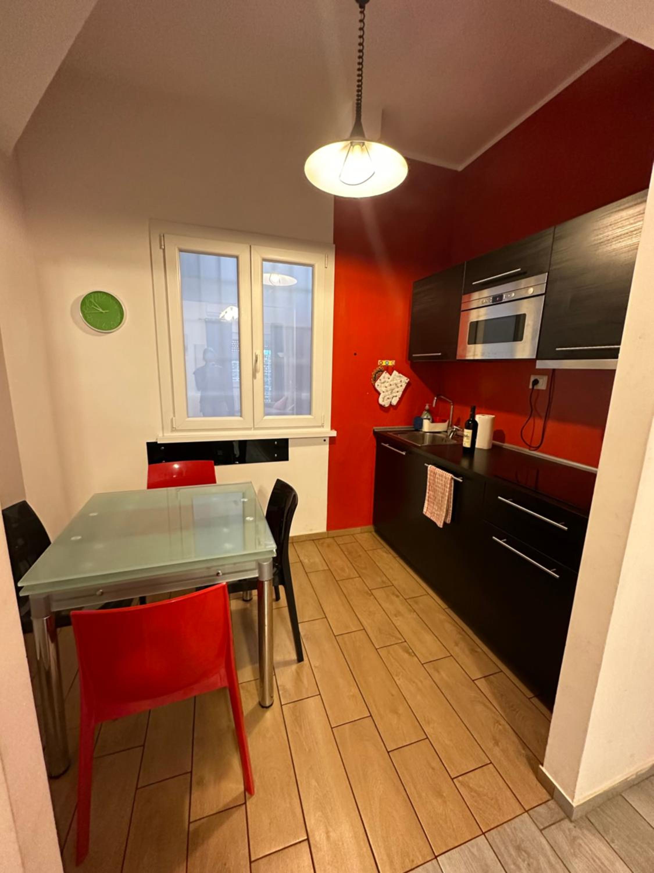 Lovely flat next to vatican - private entrance