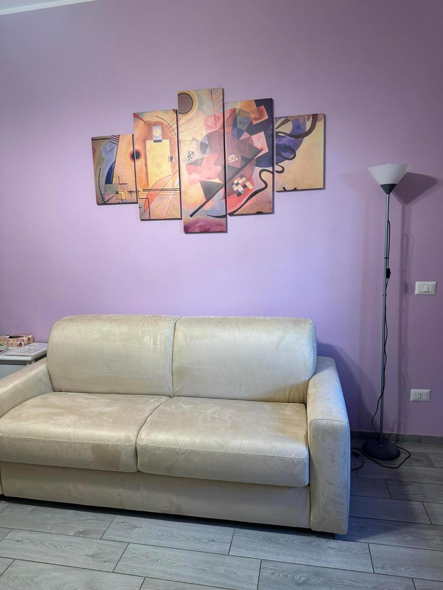 Lovely flat next to vatican - private entrance