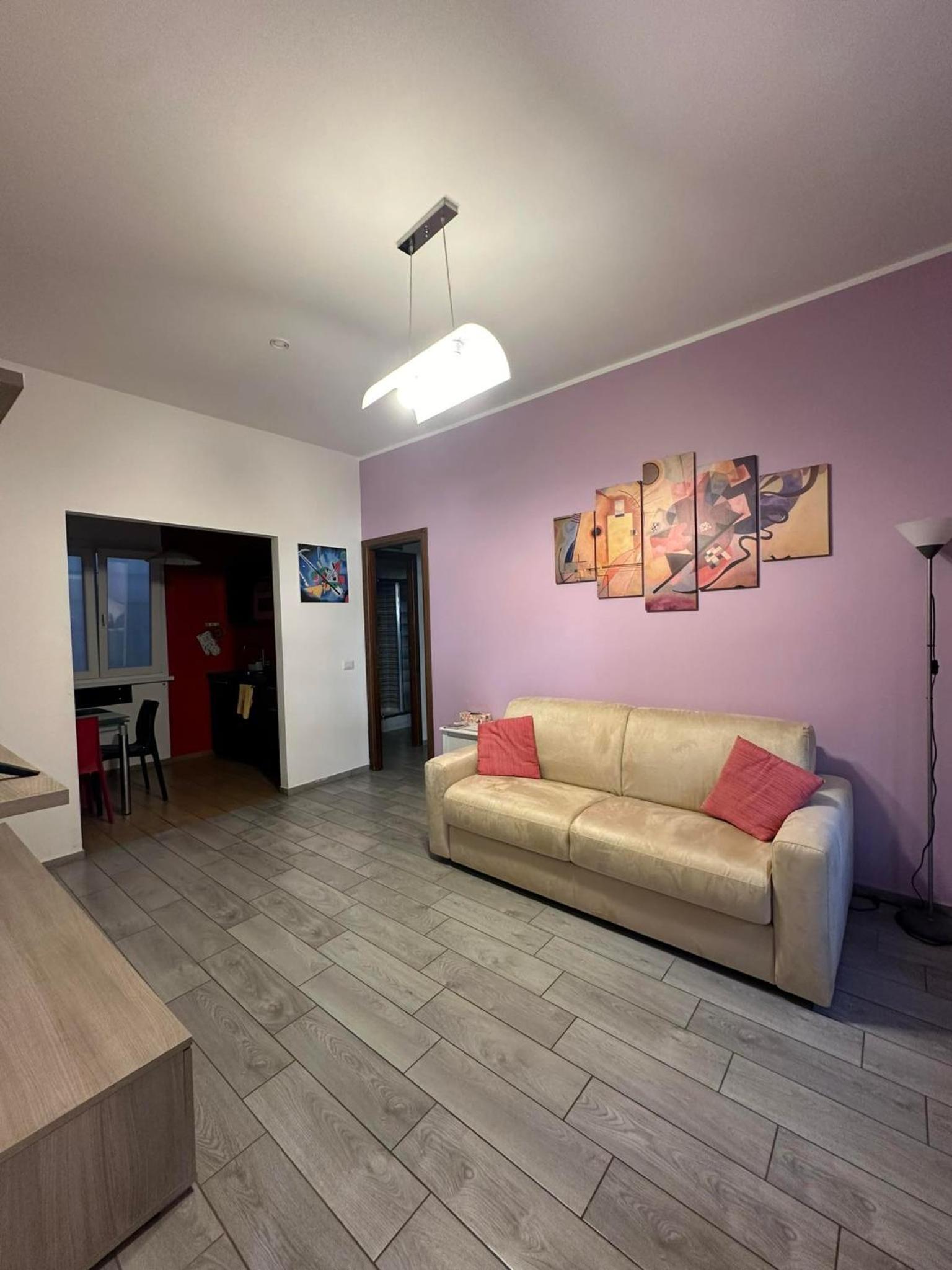 Lovely flat next to vatican - private entrance