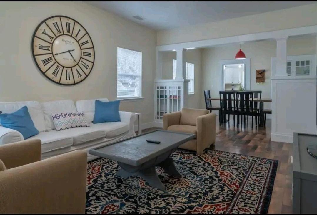Walking Distance To Downtown 2bd 2ba house in Paso Robles