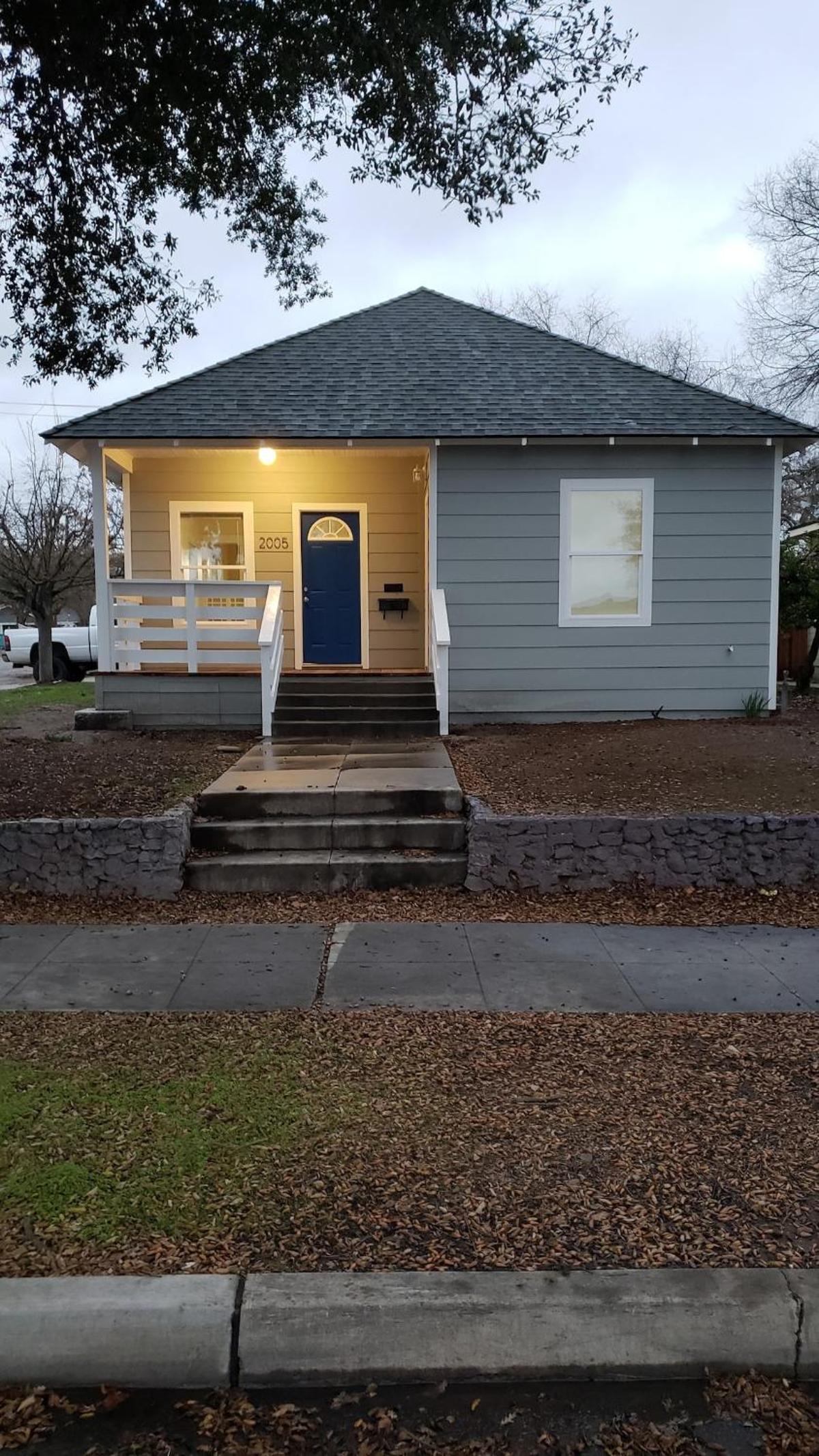 Walking Distance To Downtown 2bd 2ba house in Paso Robles