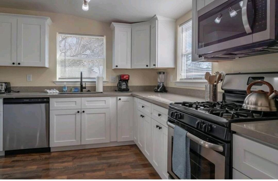 Walking Distance To Downtown 2bd 2ba house in Paso Robles