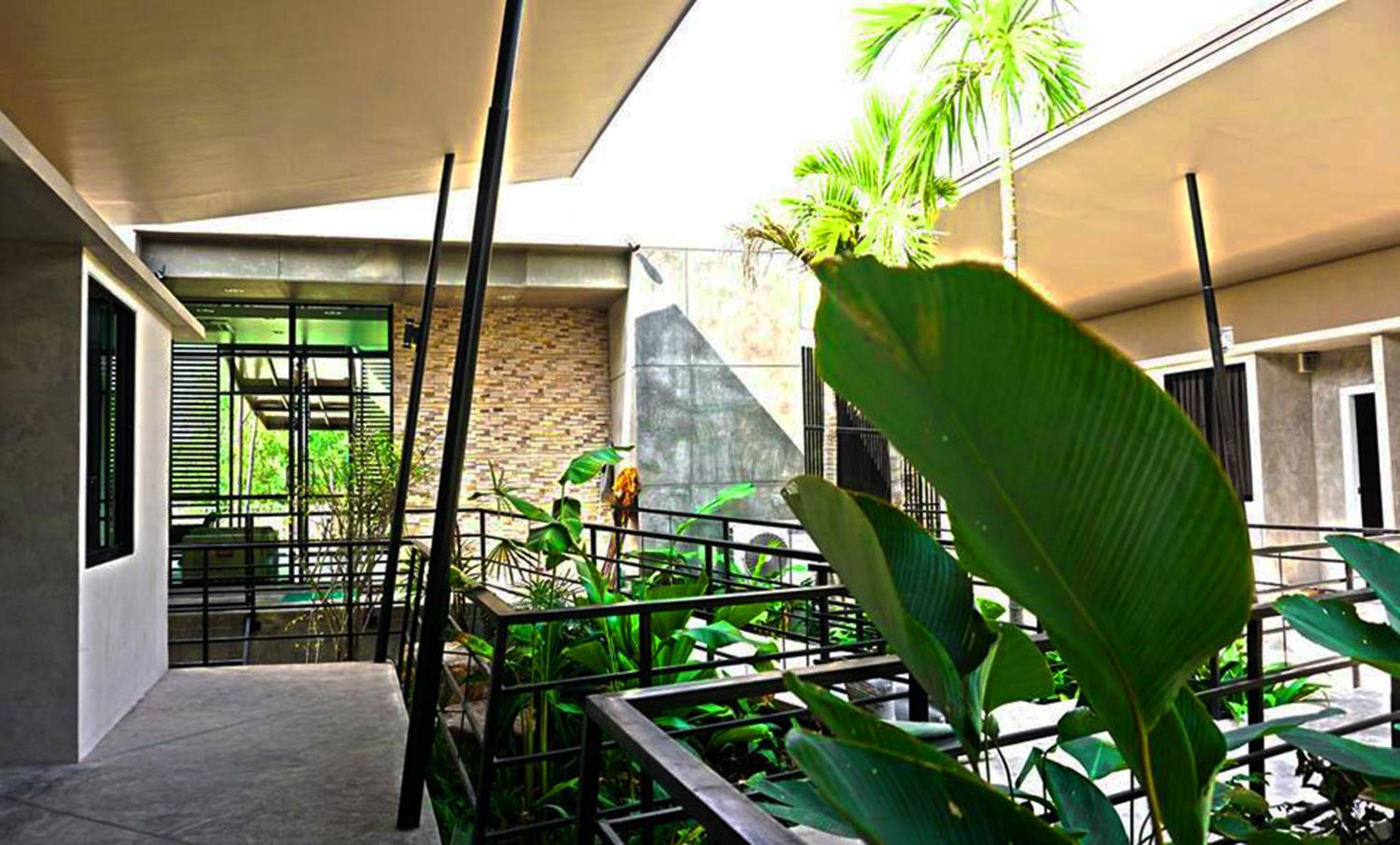 Mila Garden