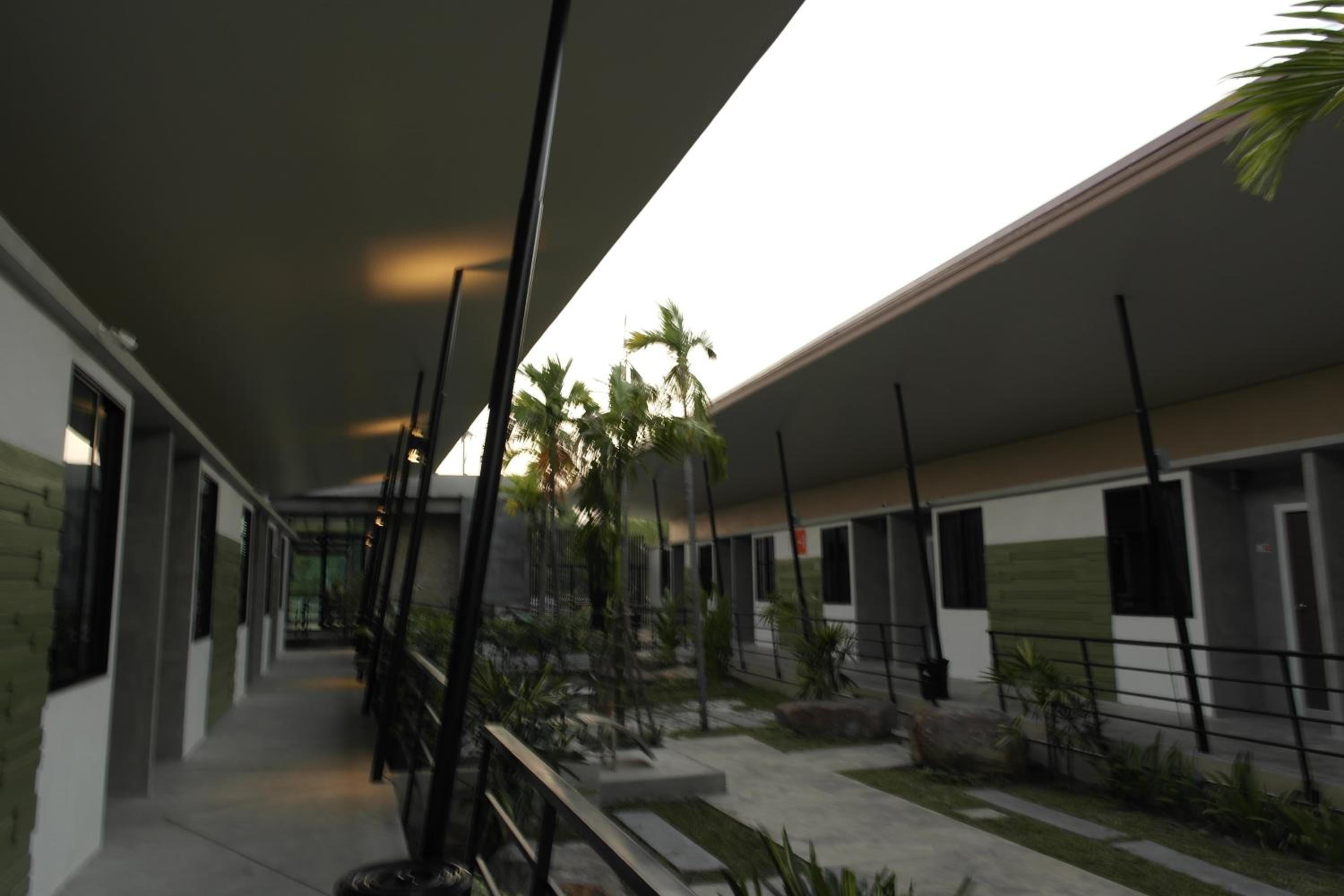 Mila Garden