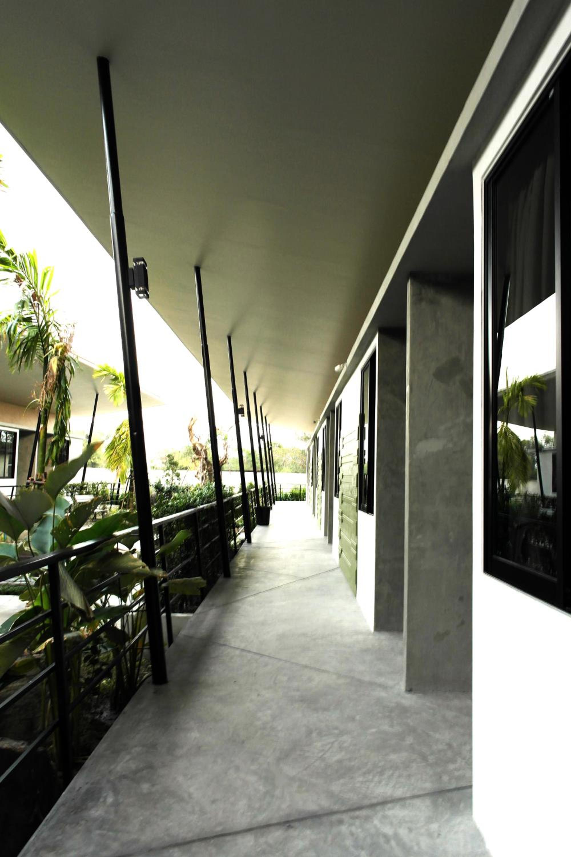 Mila Garden