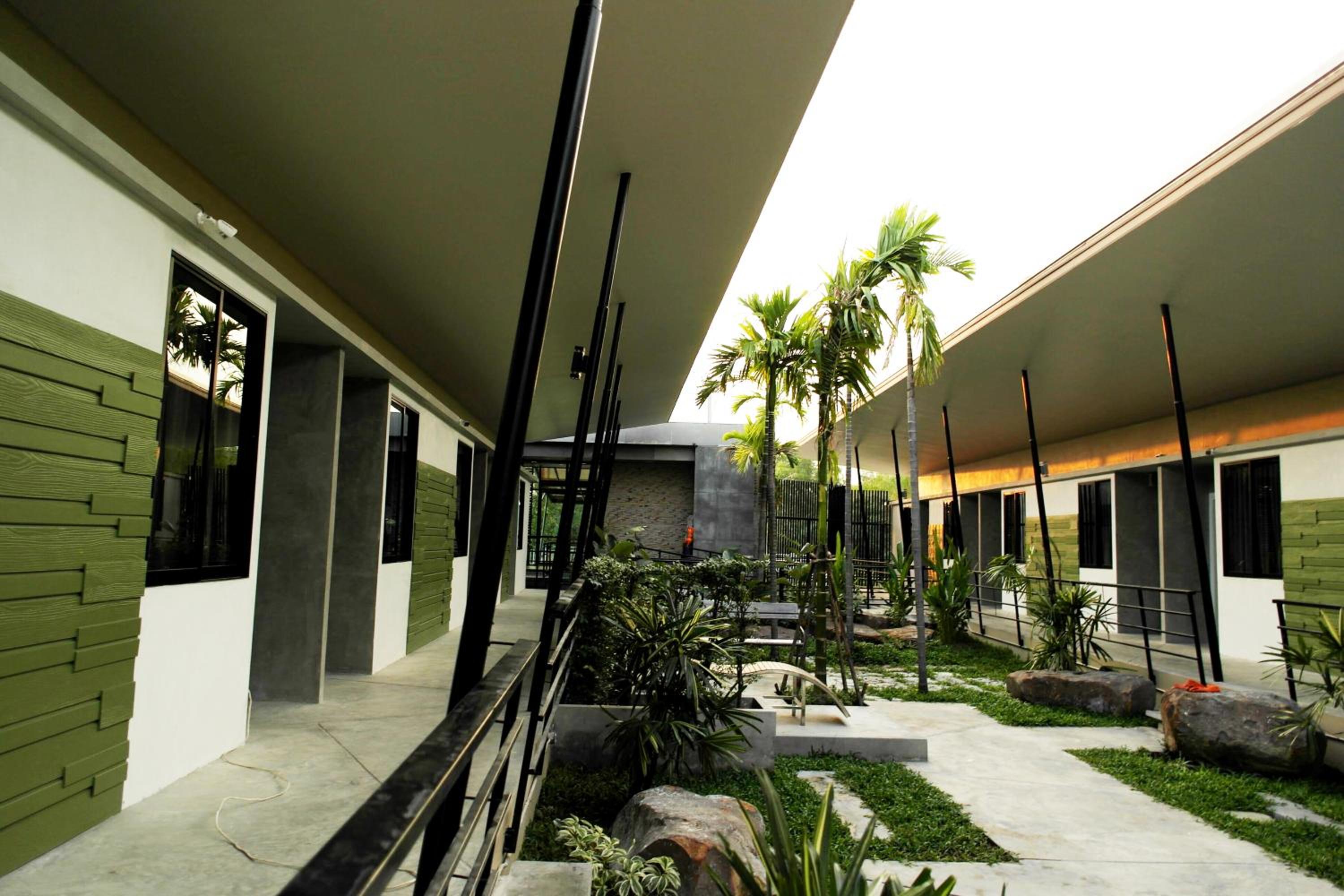 Mila Garden