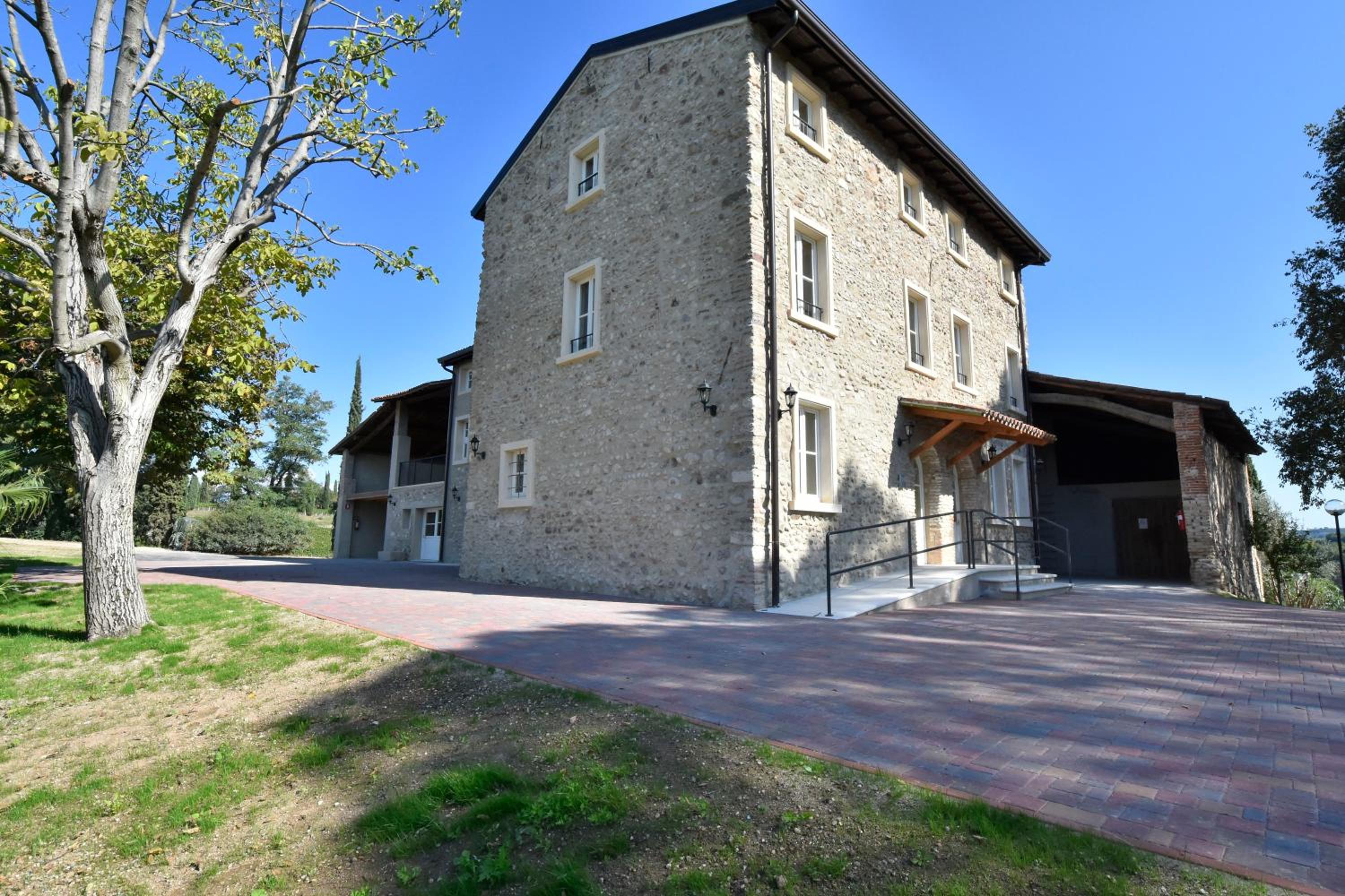 Le Palazzole view 2