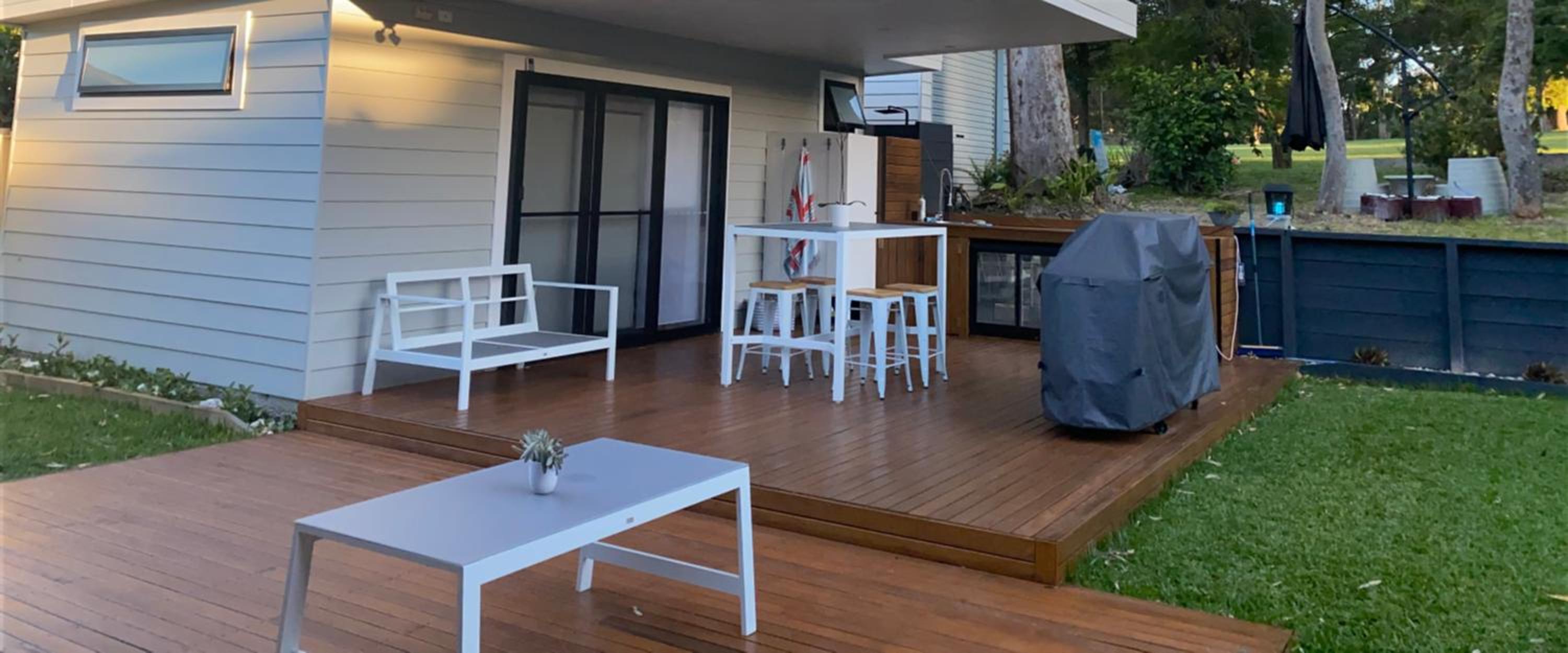 Golf Course & Beach Stay Self-Contained Guest House
