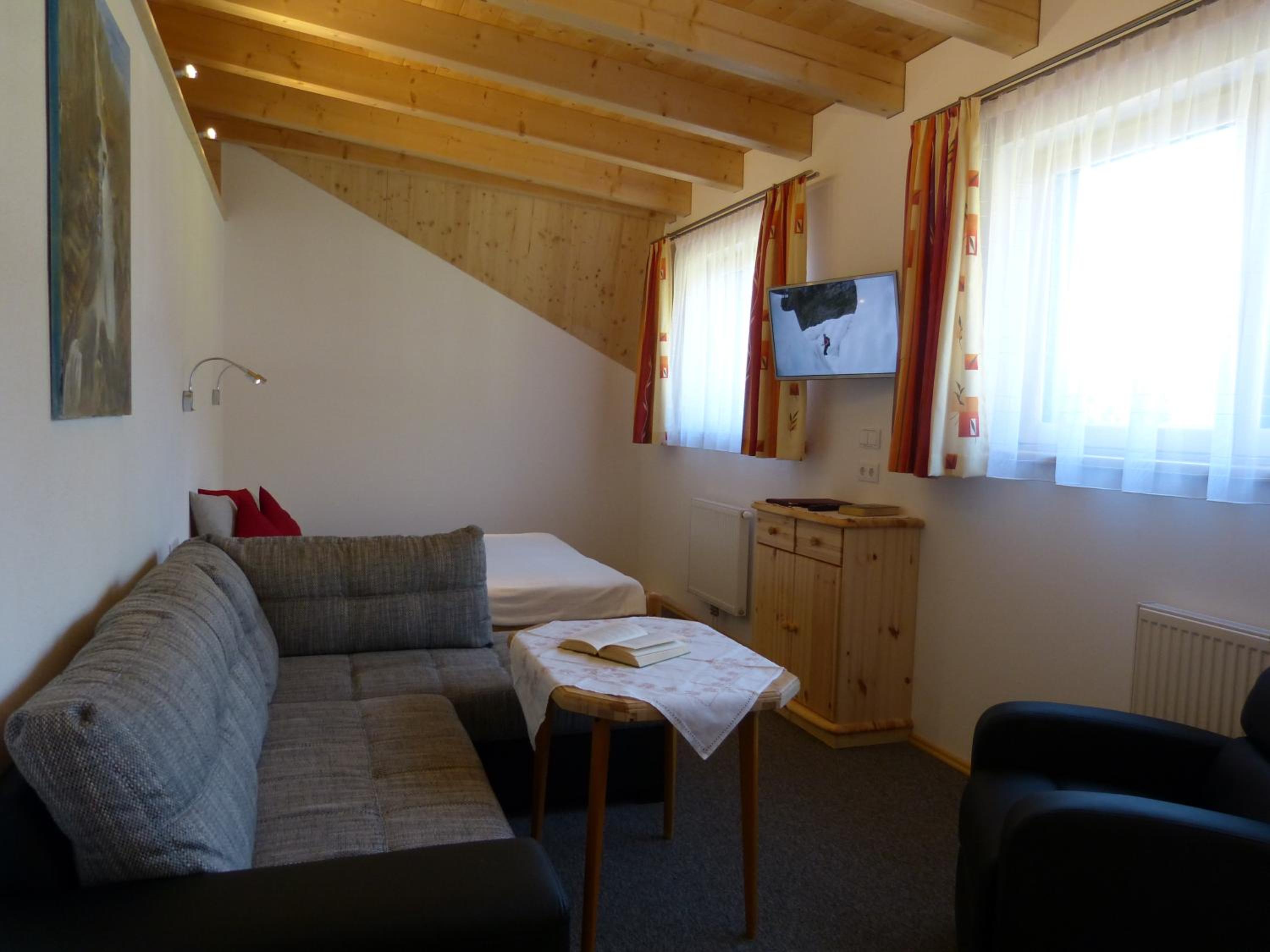 Photo 28