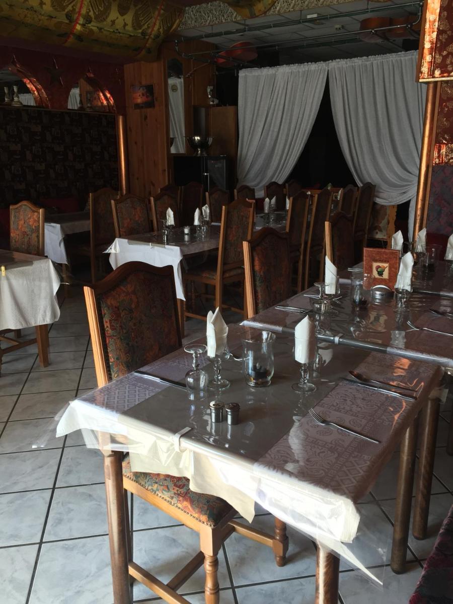 restaurant
