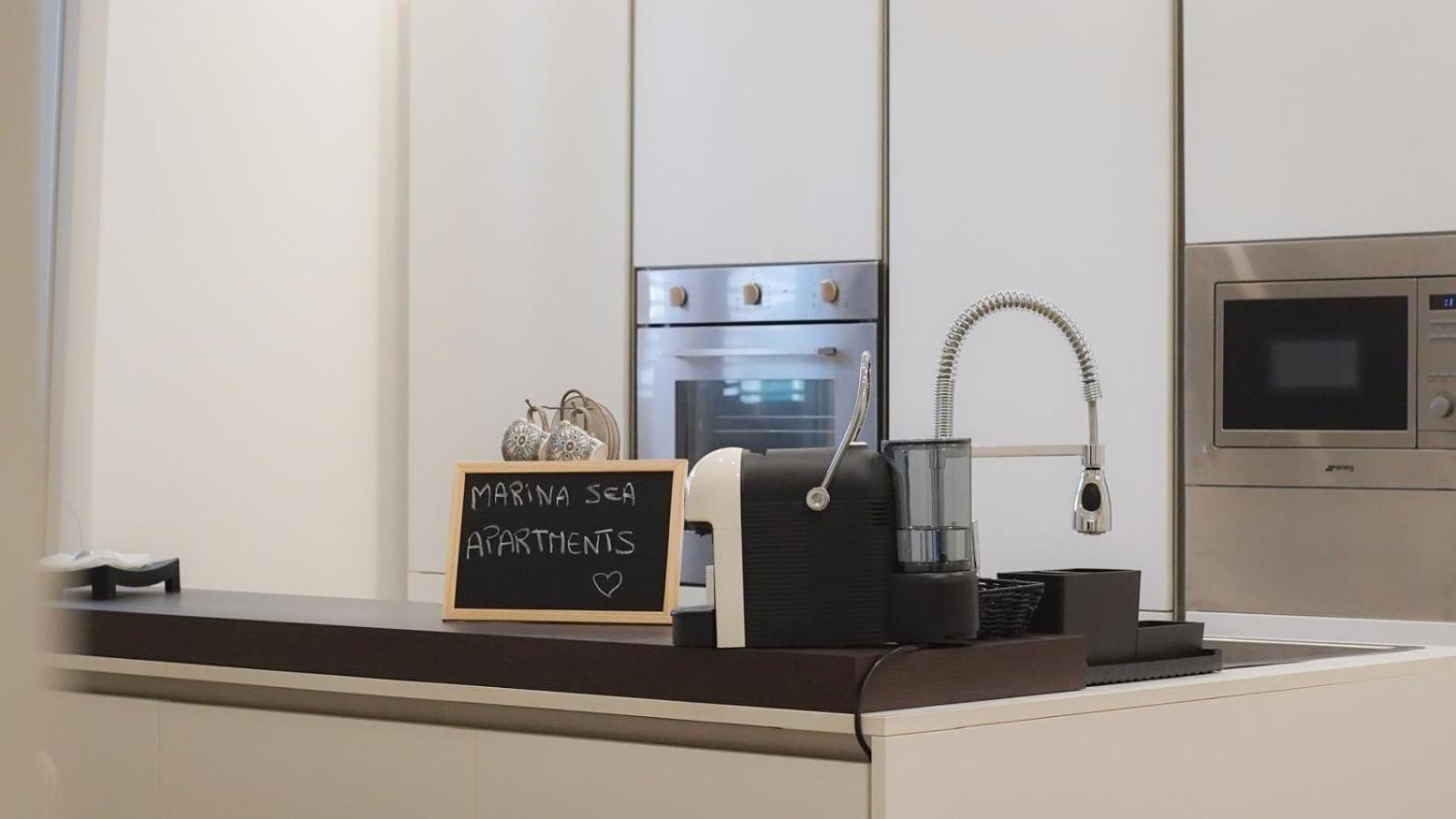 Marina Sea Apartments-Seaside Boutique
