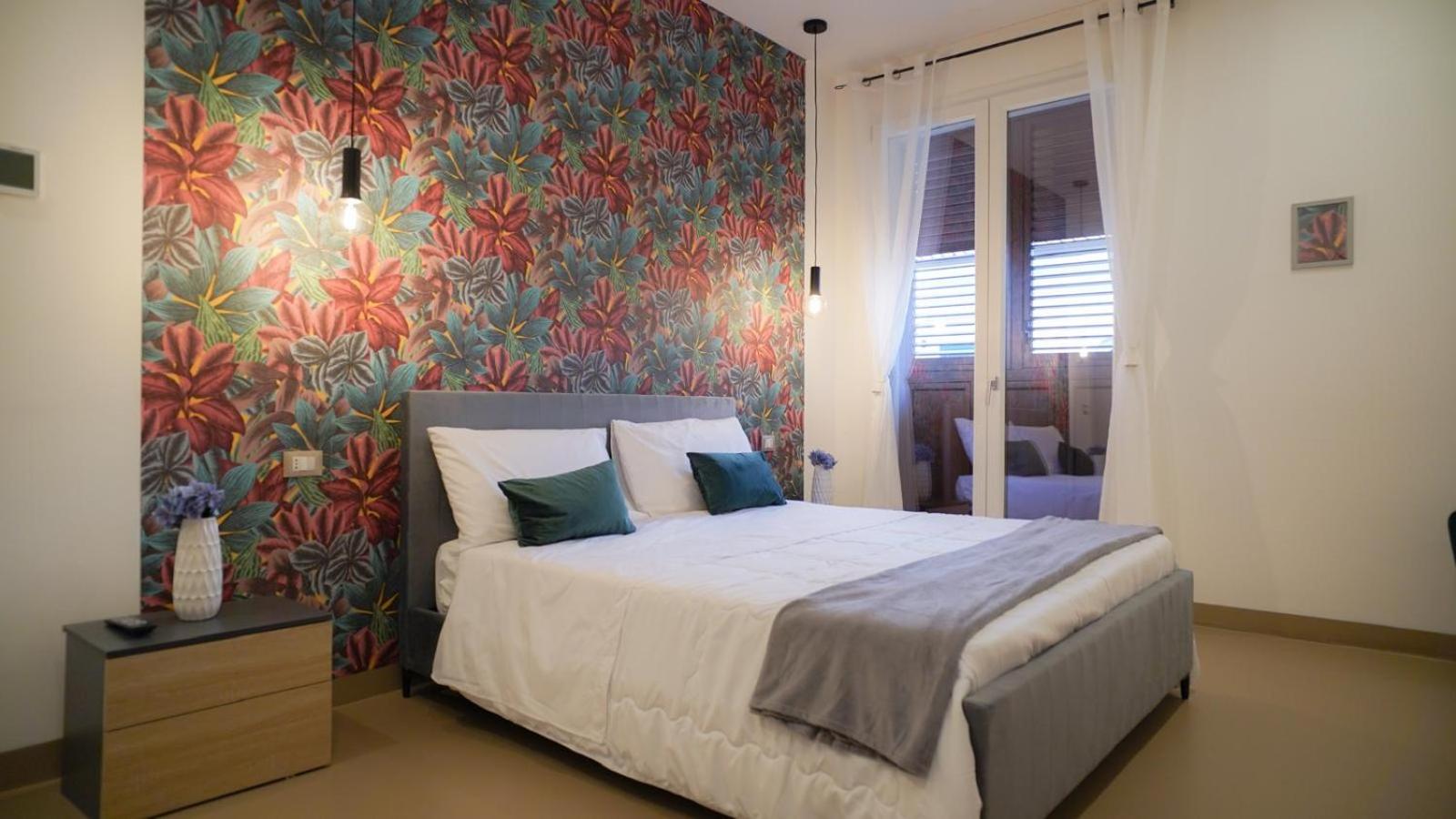 Marina Sea Apartments-Seaside Boutique