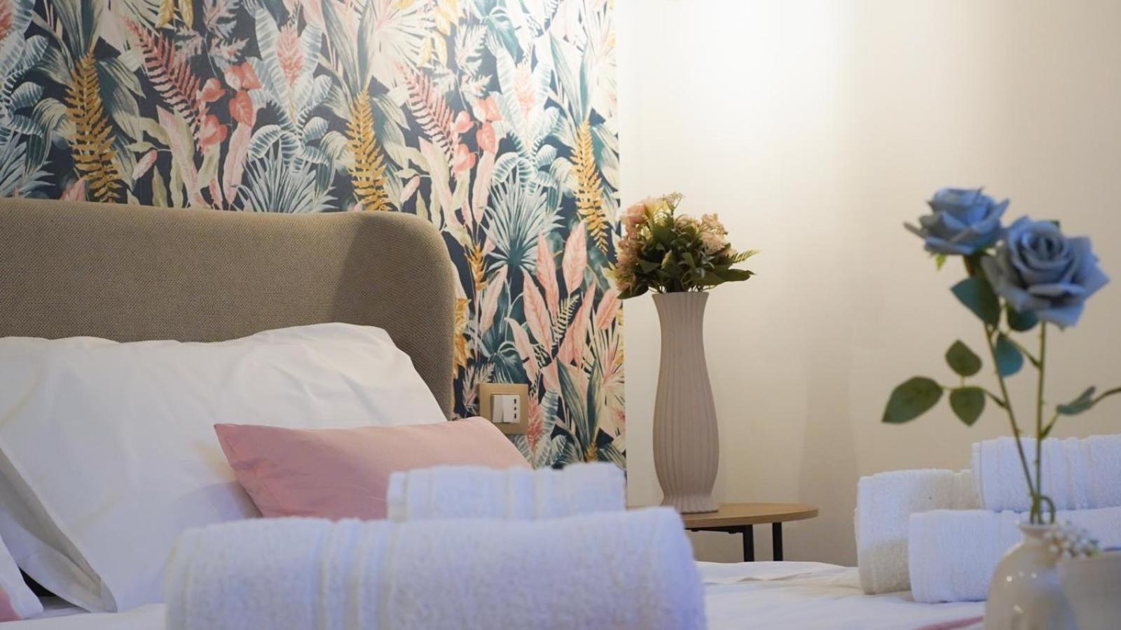 Marina Sea Apartments-Seaside Boutique