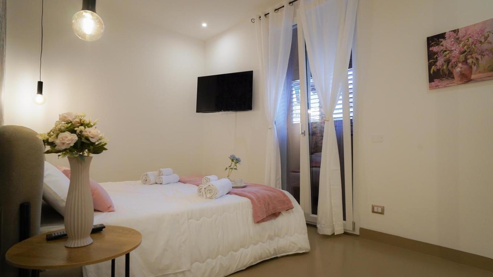 Marina Sea Apartments-Seaside Boutique