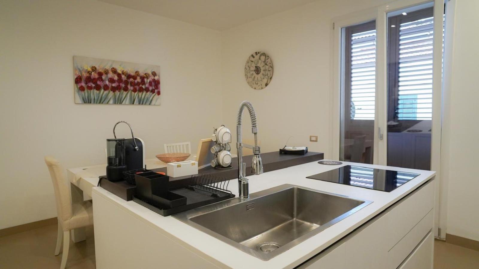 Marina Sea Apartments-Seaside Boutique
