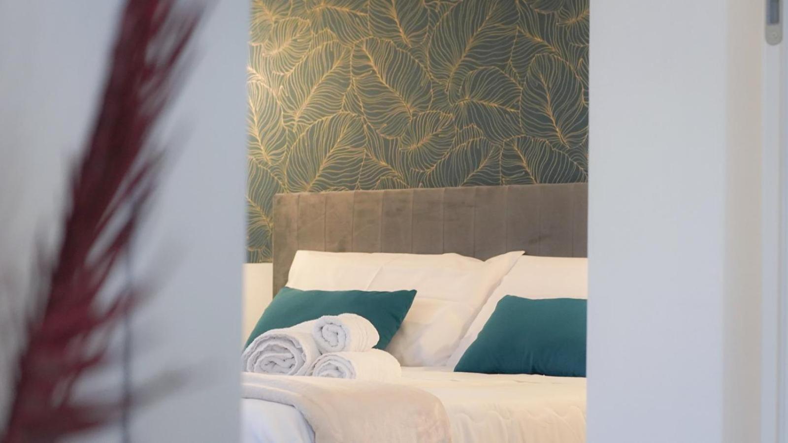 Marina Sea Apartments-Seaside Boutique