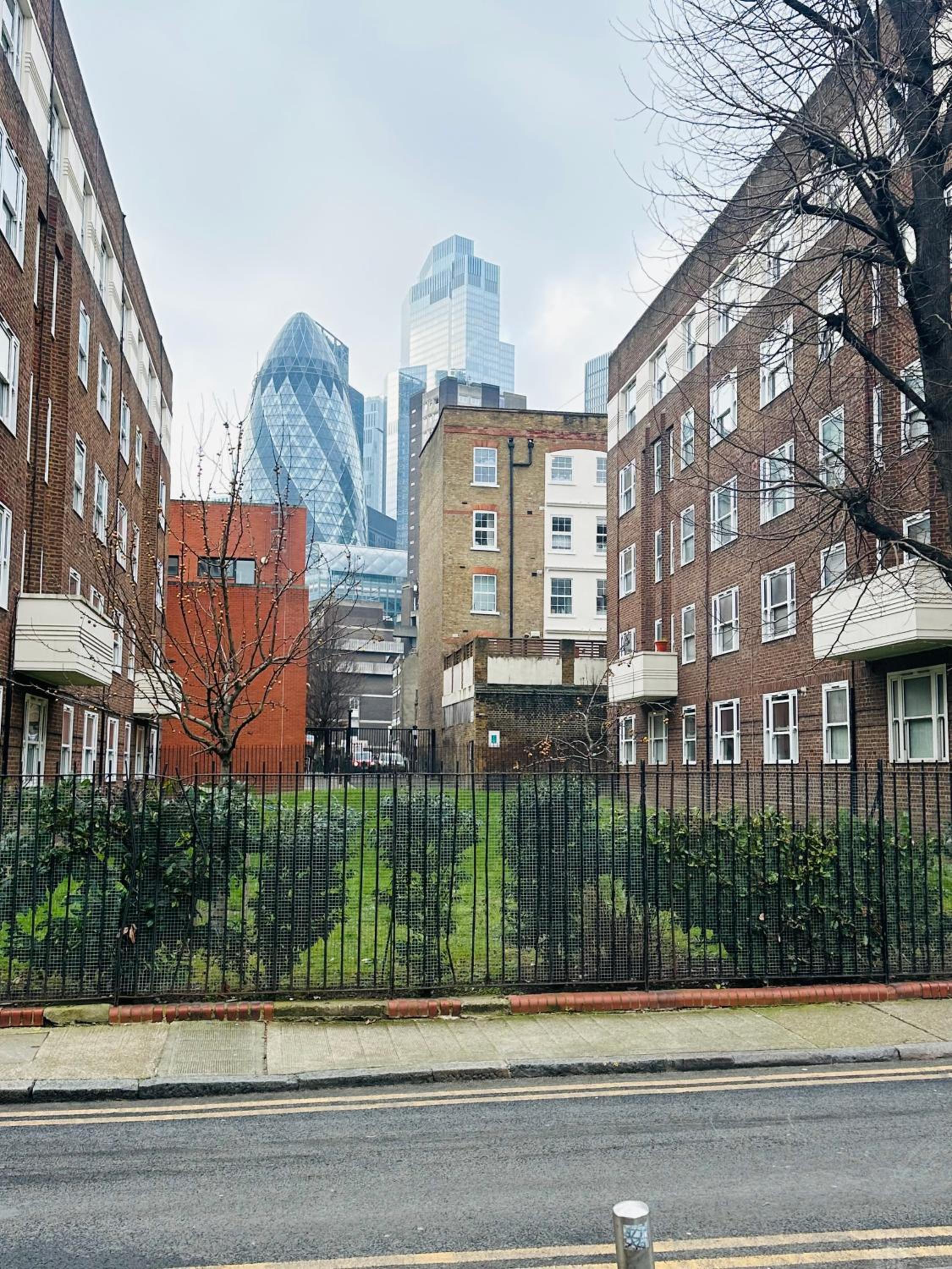 Flat in Aldgate East, London