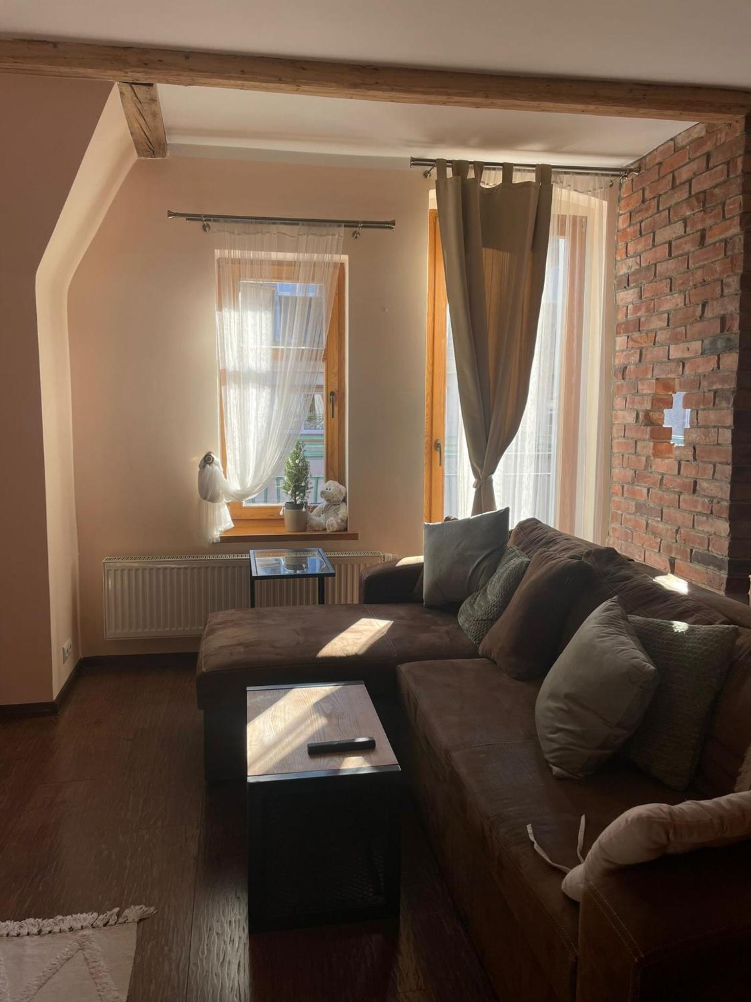 Wyjątkowy Apartament w Sercu Jeleniej Góry
