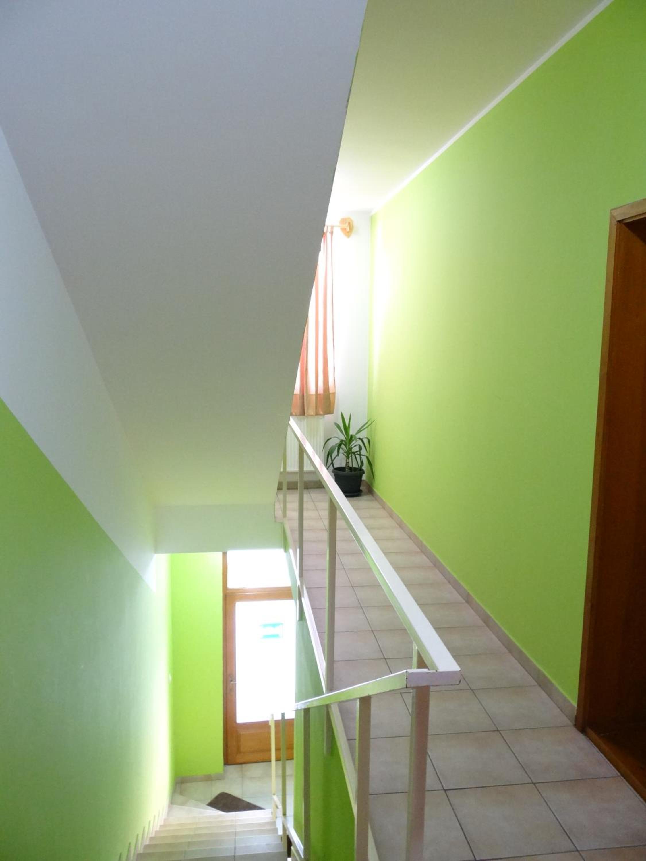 Photo 57