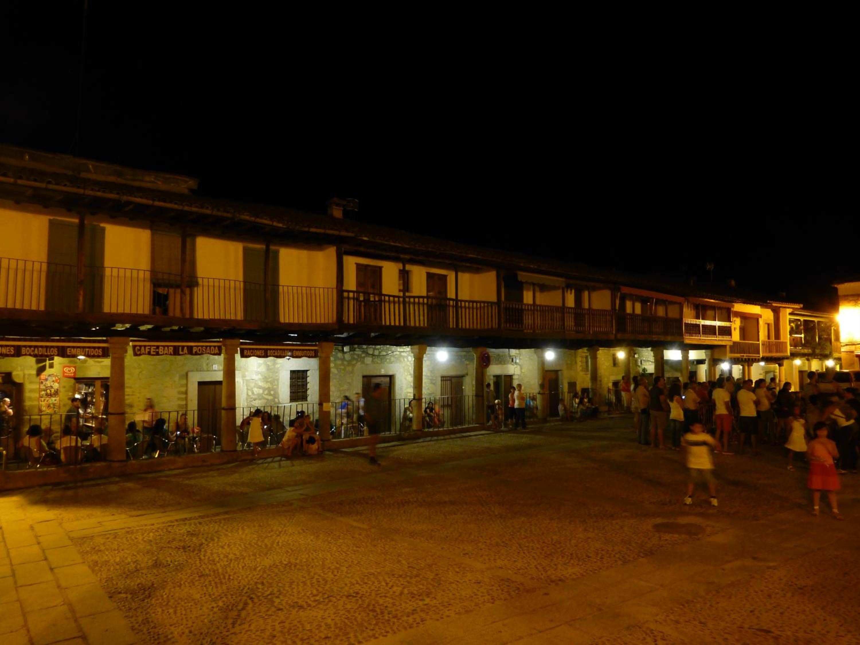 Apartamentos Rurales Entre Fuentes