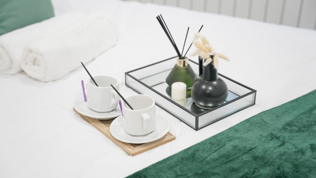 Emerald Luxe Leicester, City Centre Apartment, Sofa Bed, Netflix WiFi, Parking