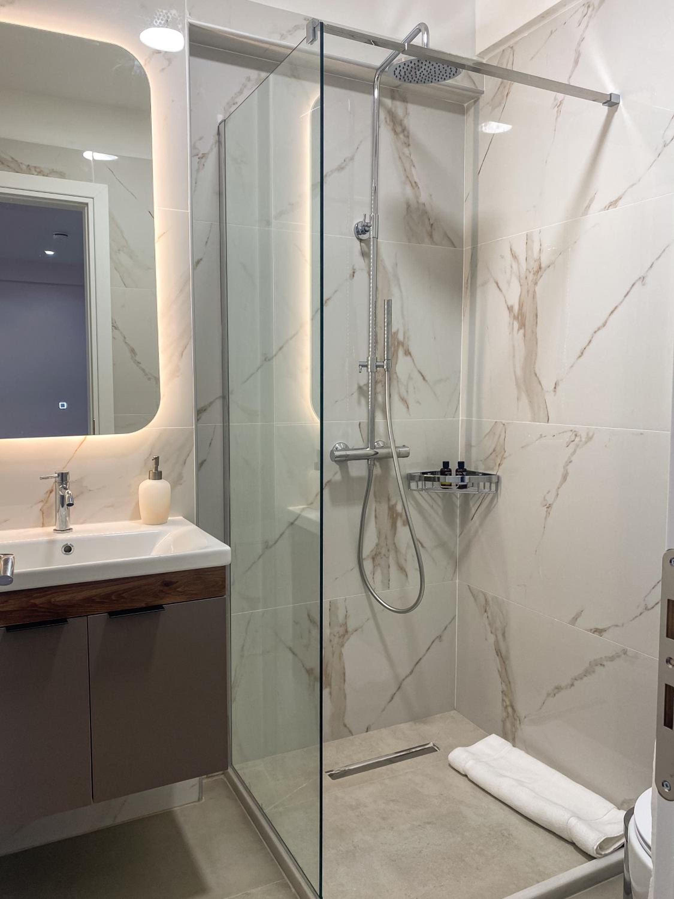 Stylish Apartment in the Heart of Athens