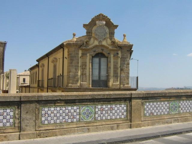 Photo 49