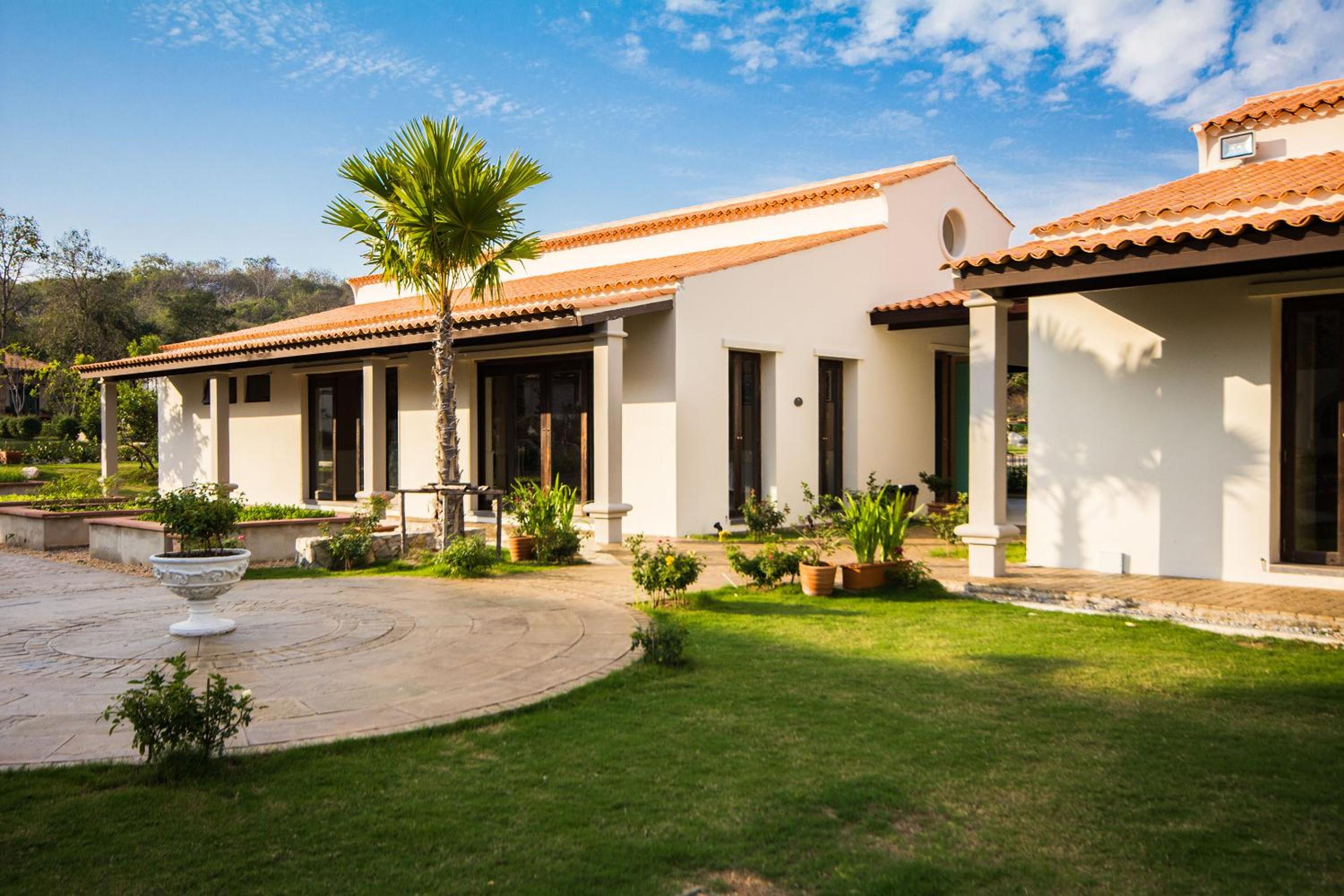 Mela Garden Retreat Cottage