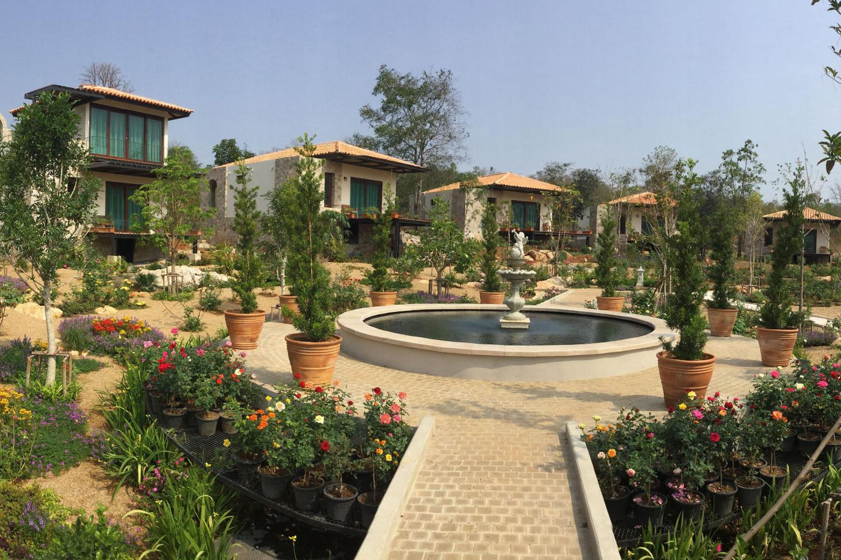 Mela Garden Retreat Cottage