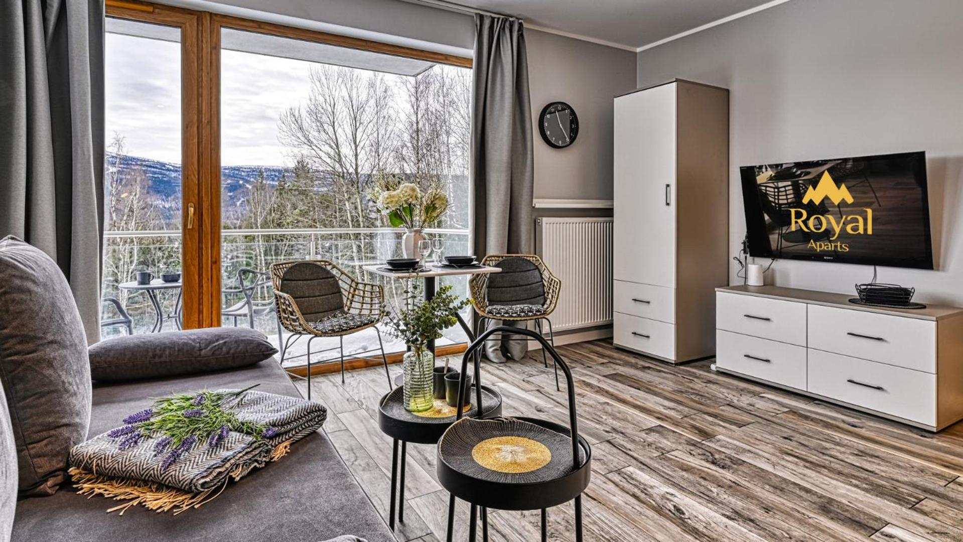 Apartamenty ROYAL APARTS VIP Widok 800 - z panoramą gór