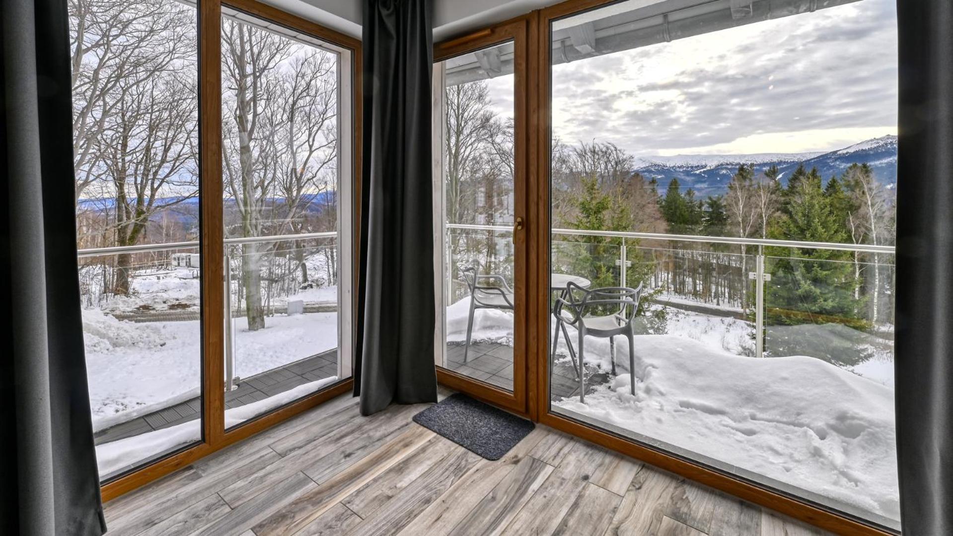 Apartamenty ROYAL APARTS VIP Widok 800 - z panoramą gór