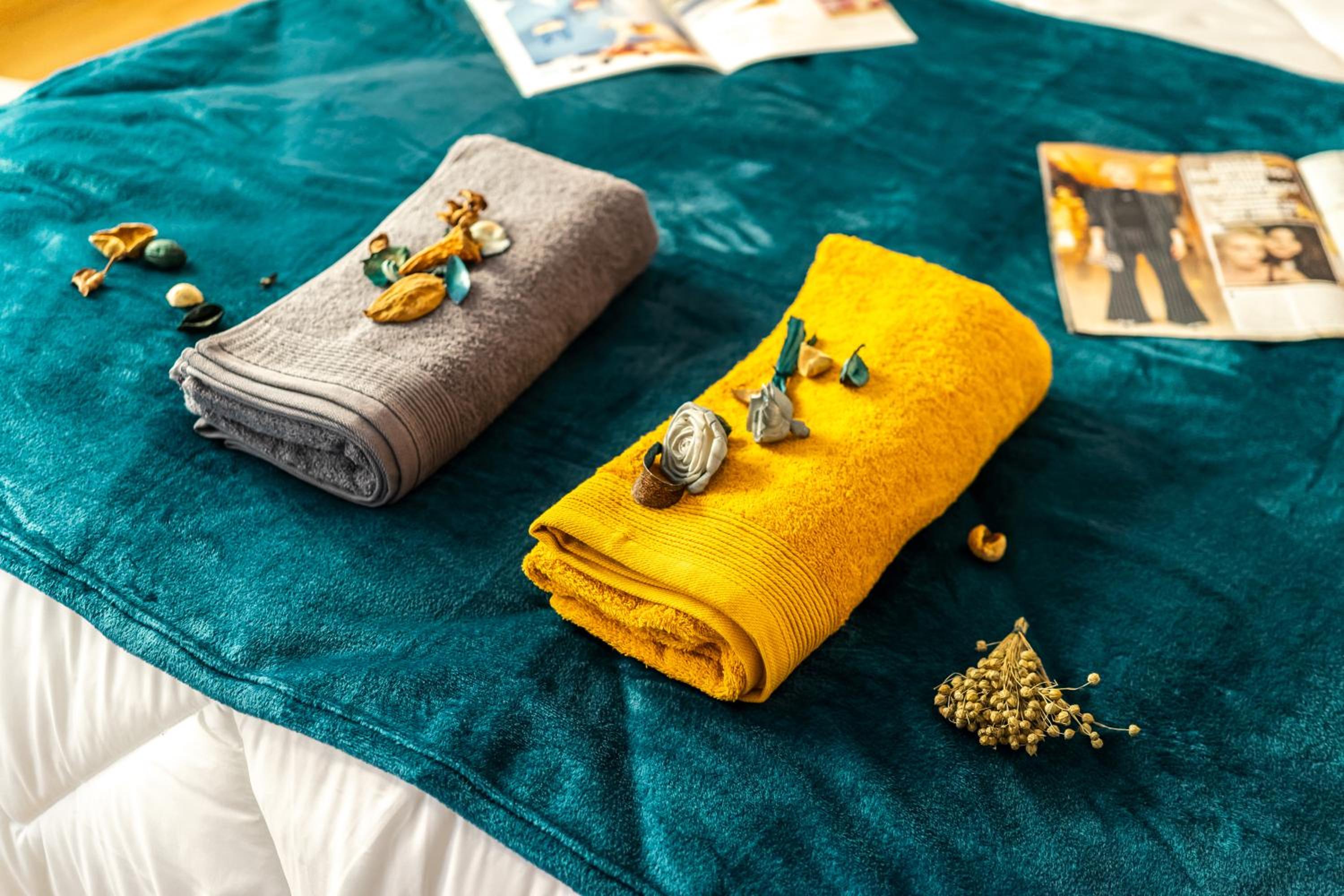 Acropolis Retreat Stay in Style