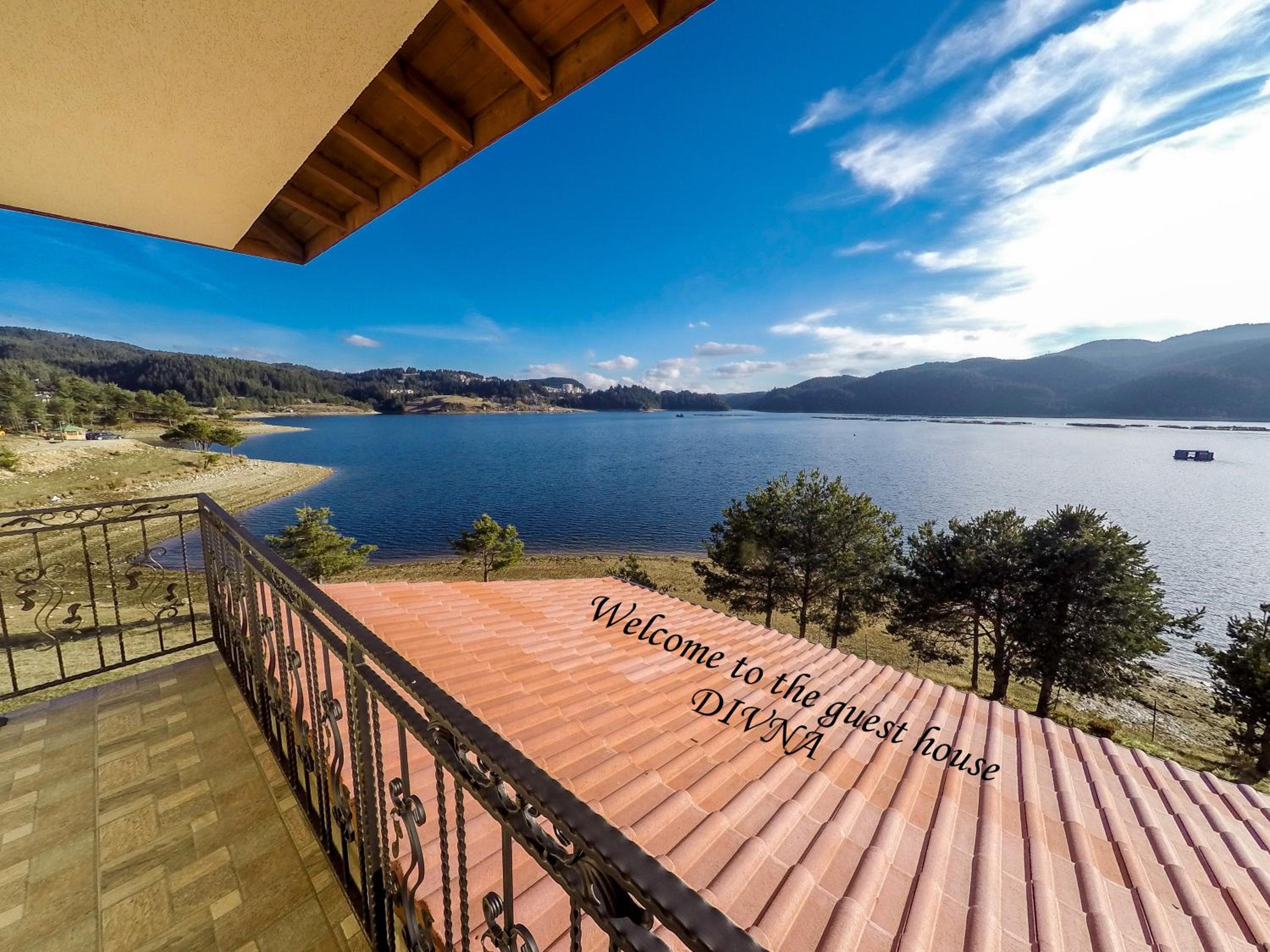 Divna Forest & Lake House