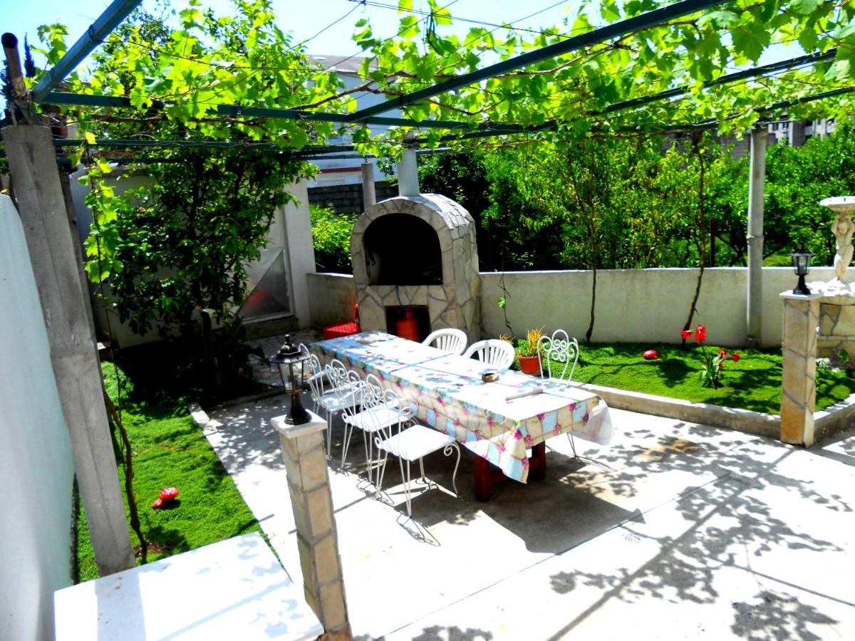 Apartments Marijana view 2