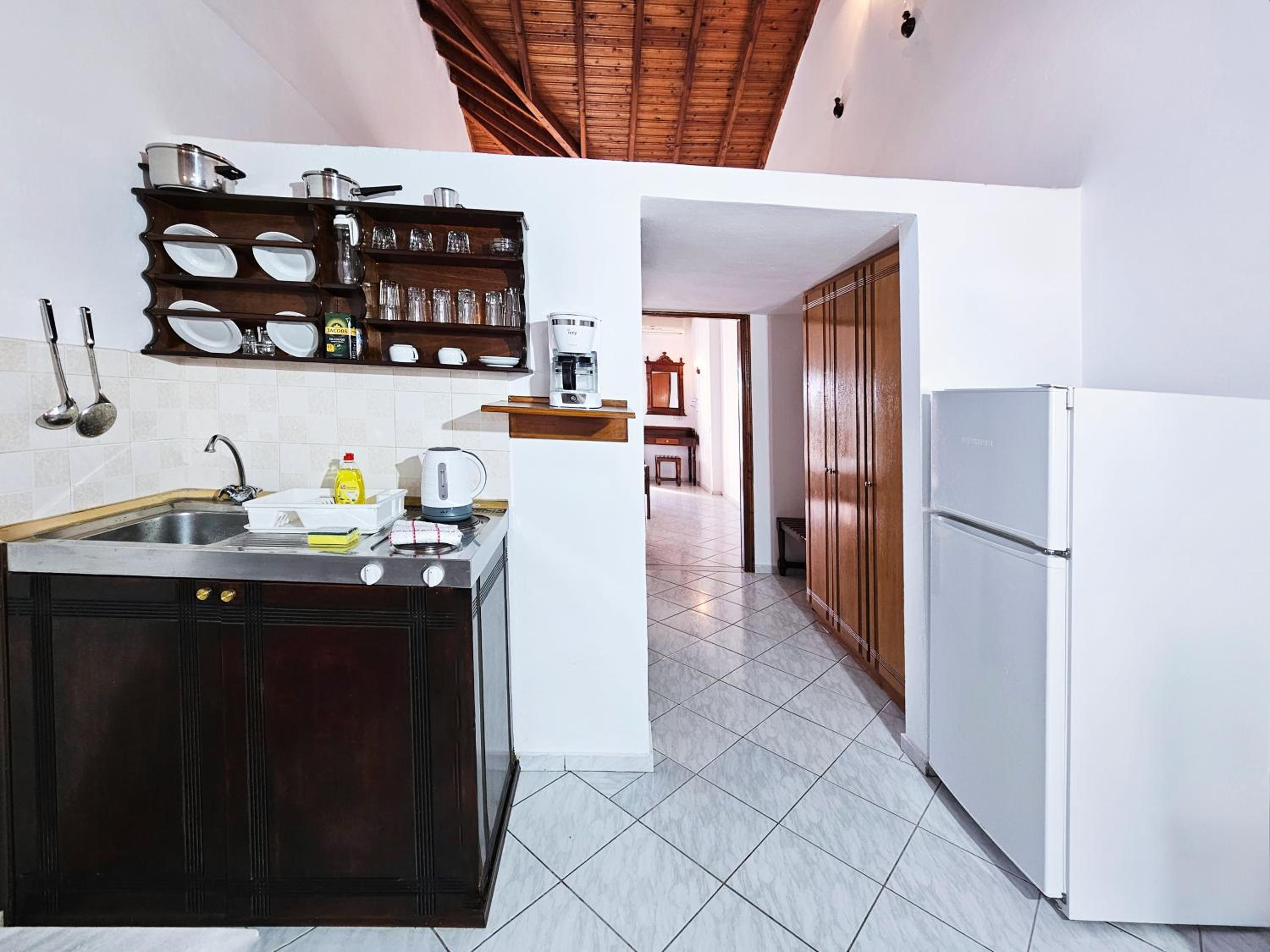 Katerina Apartments