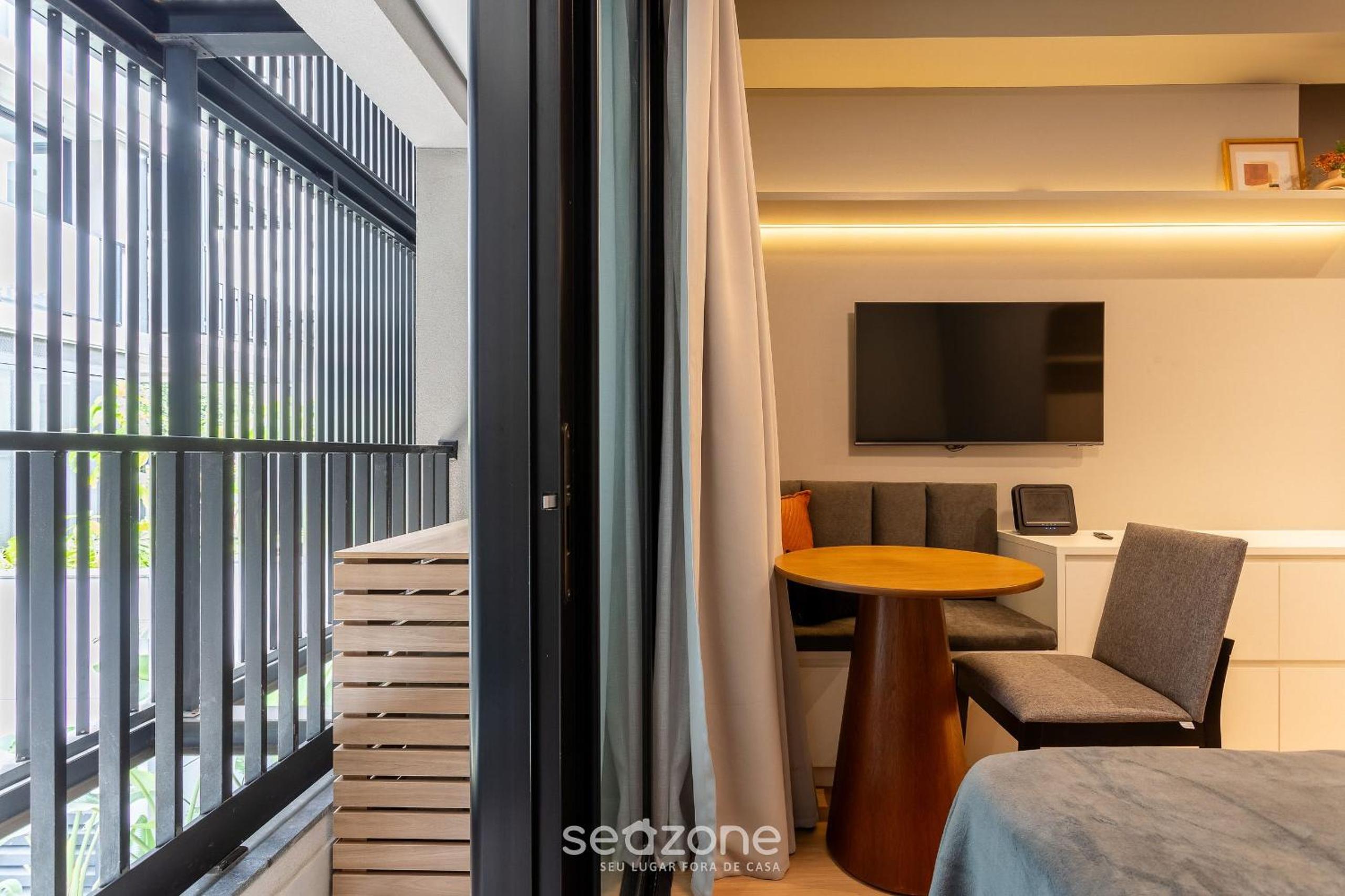 Modern Studio in Ecos Vila Madalena Cond. EVM1012