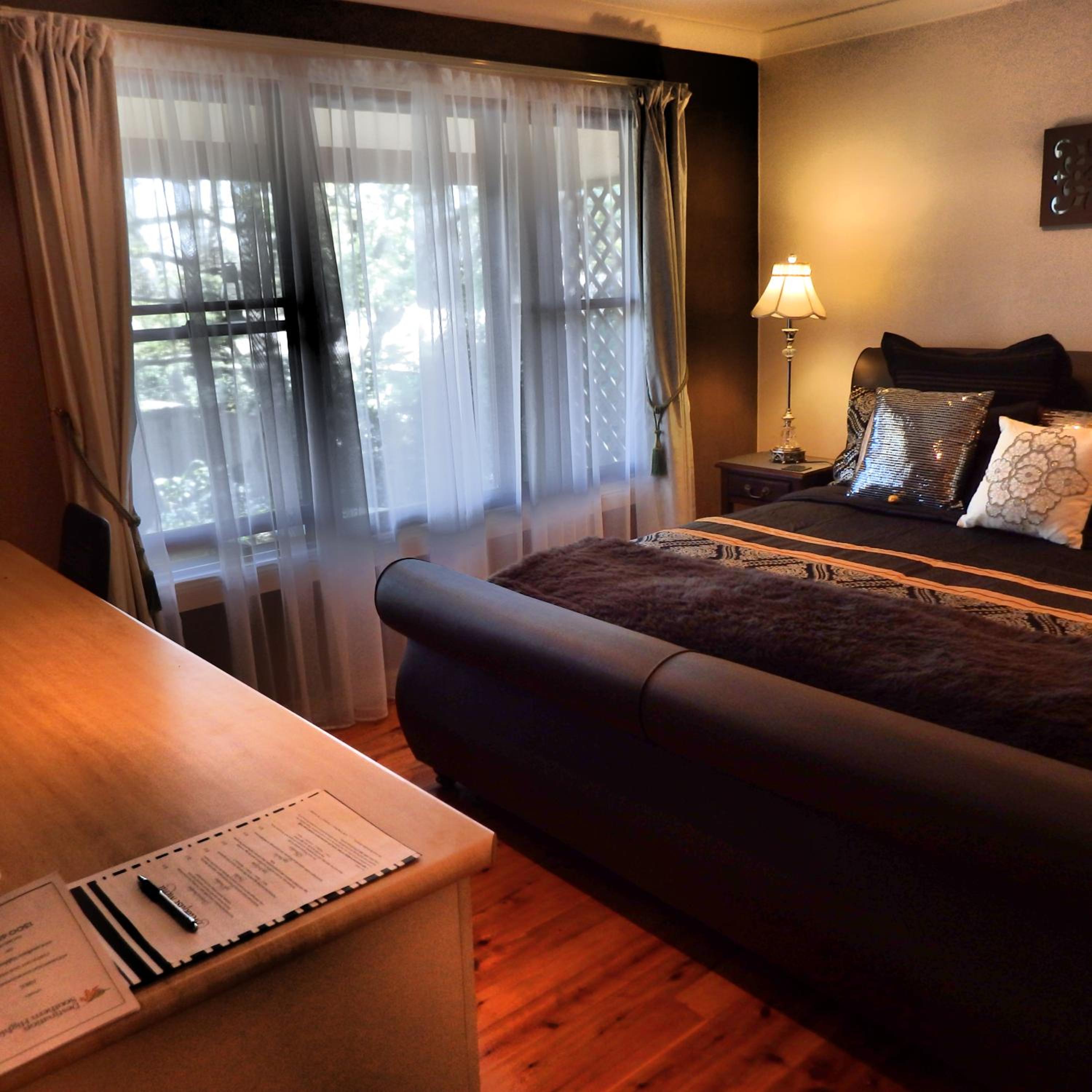 Bowral Road Art Gallery Bed and Breakfast