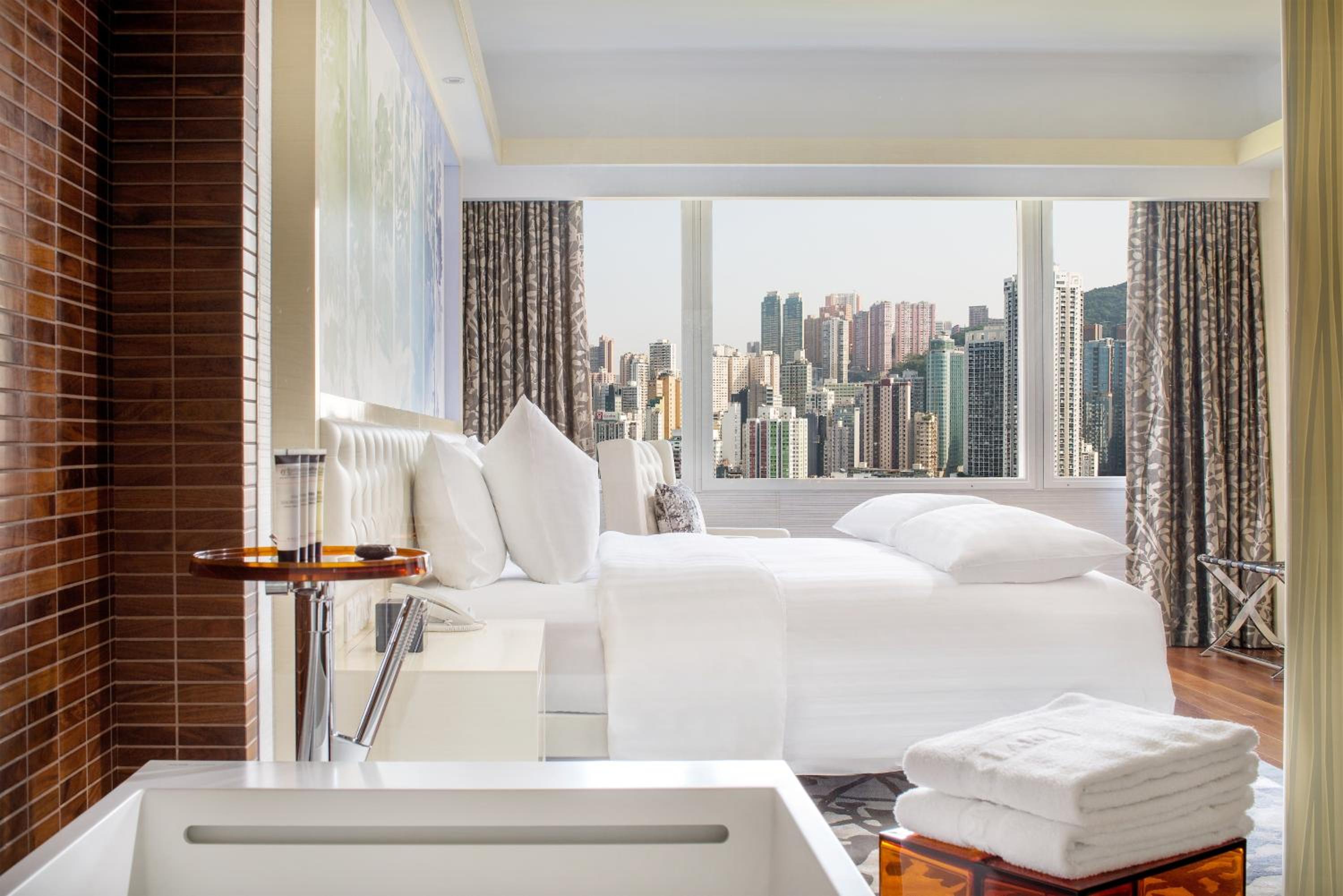 The Park Lane Hong Kong, Autograph Collection
