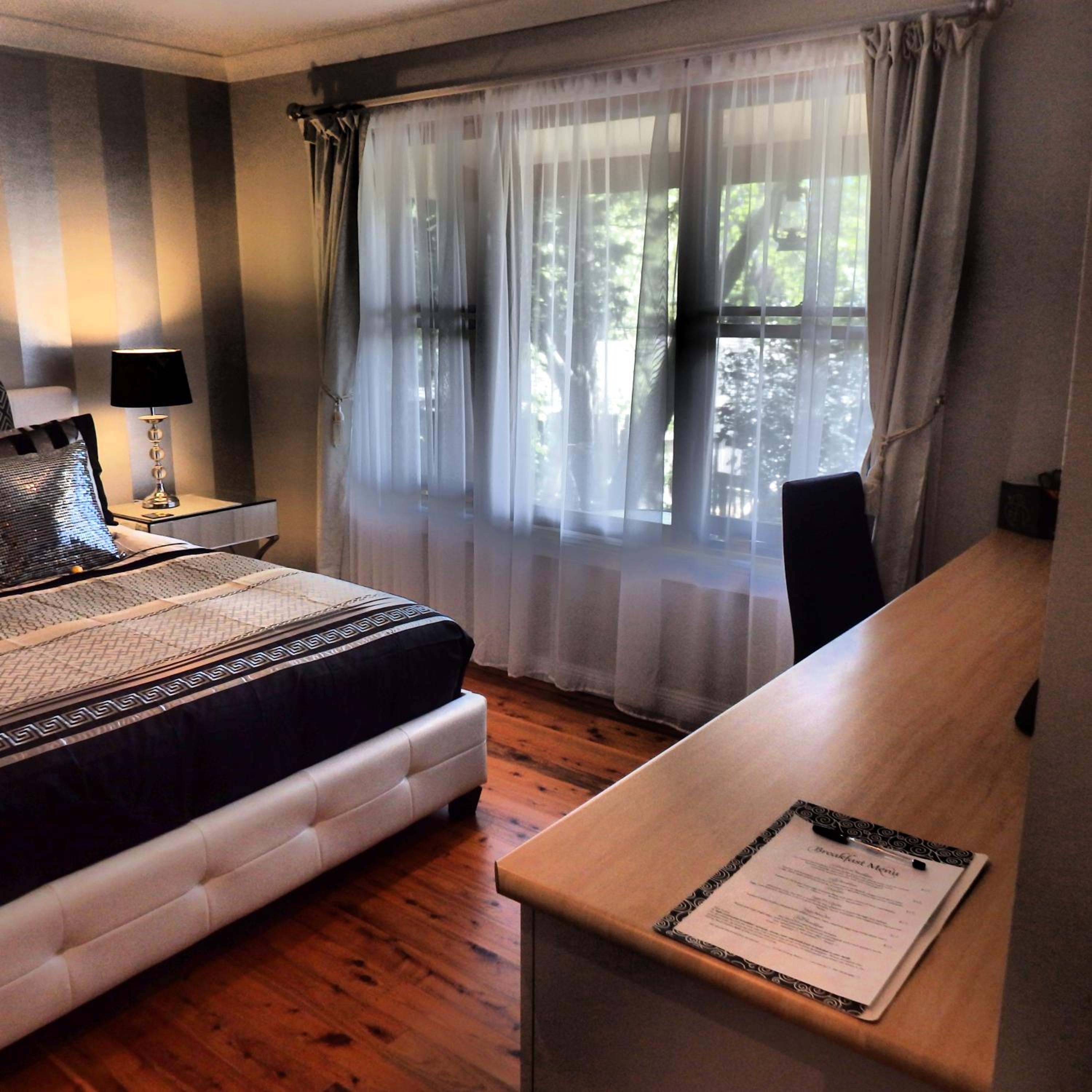 Bowral Road Art Gallery Bed and Breakfast