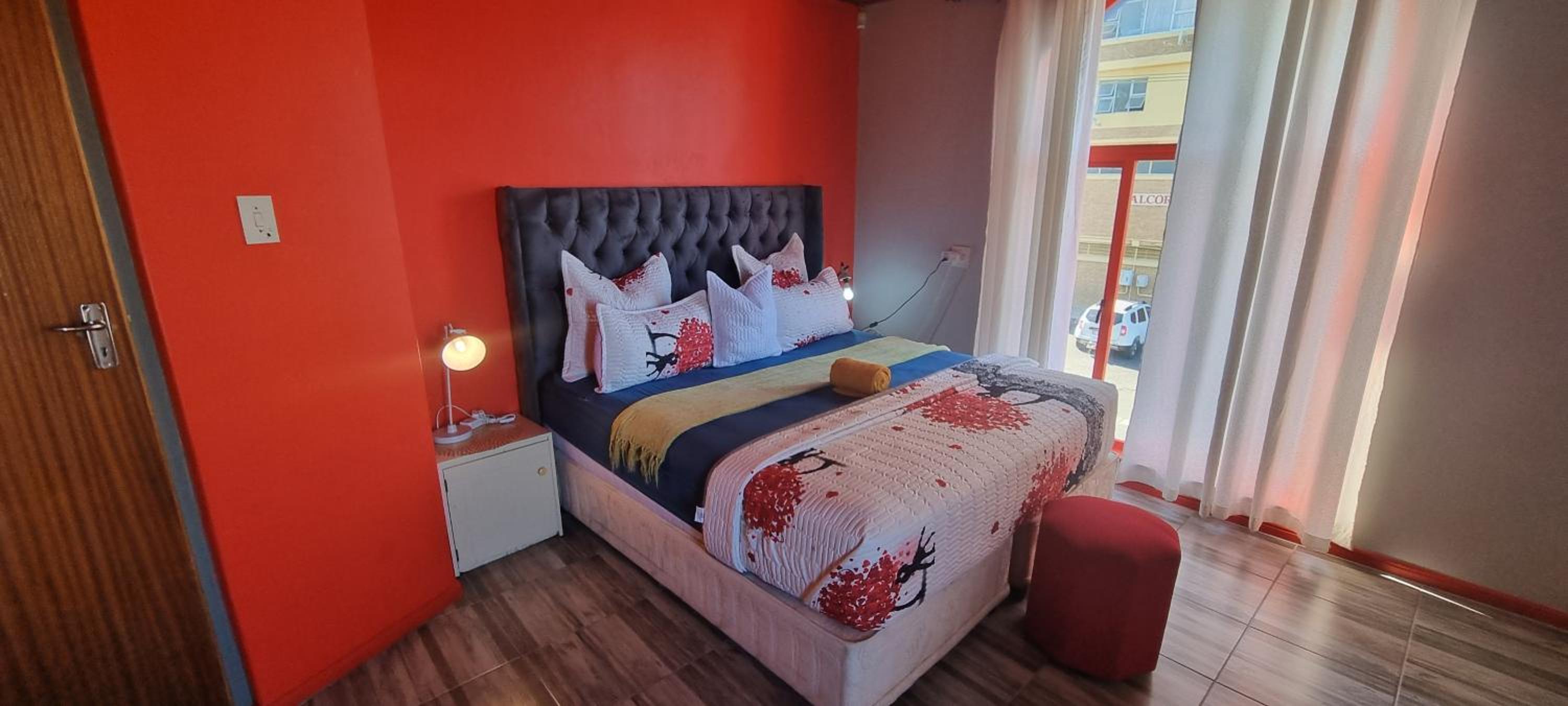 Neo & Ruks Guest Houses parow 4